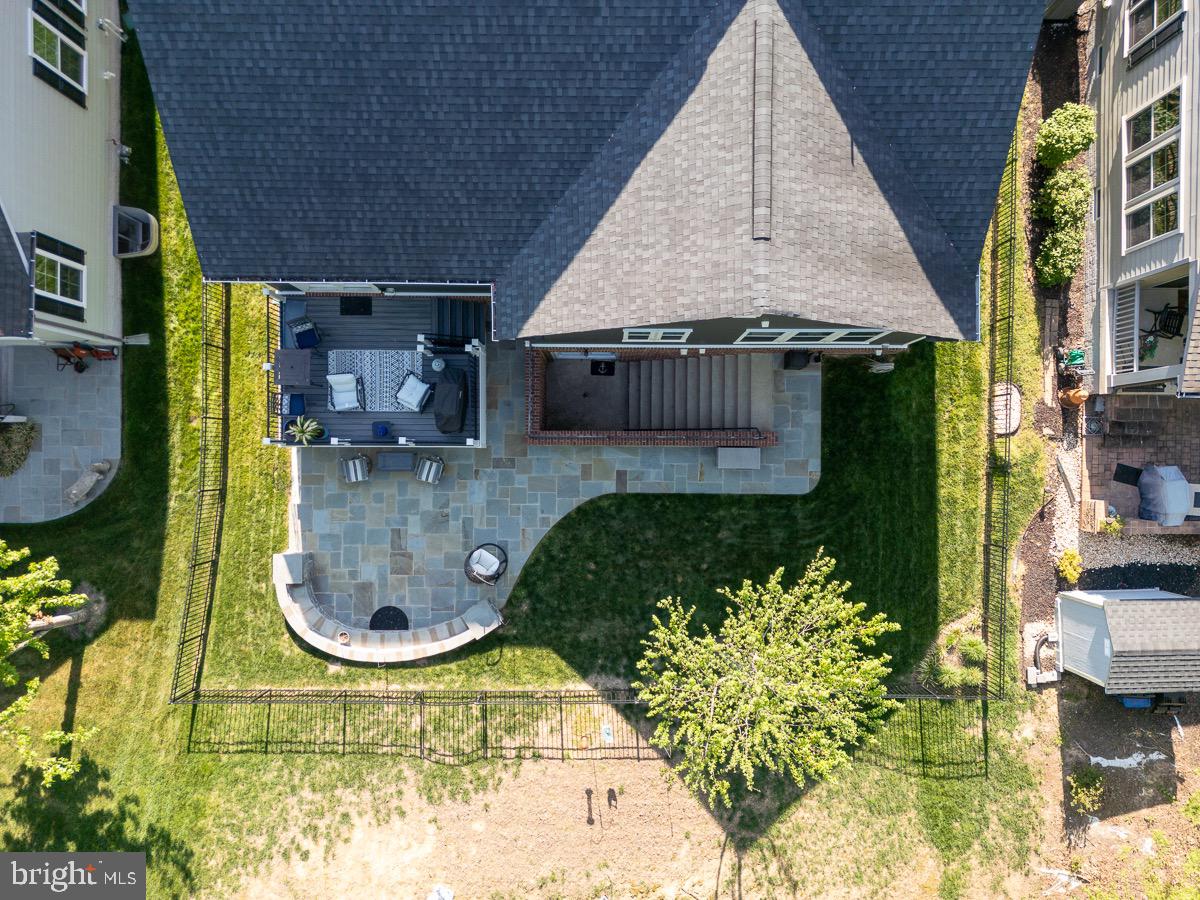 POTOMAC SHORES - Residential