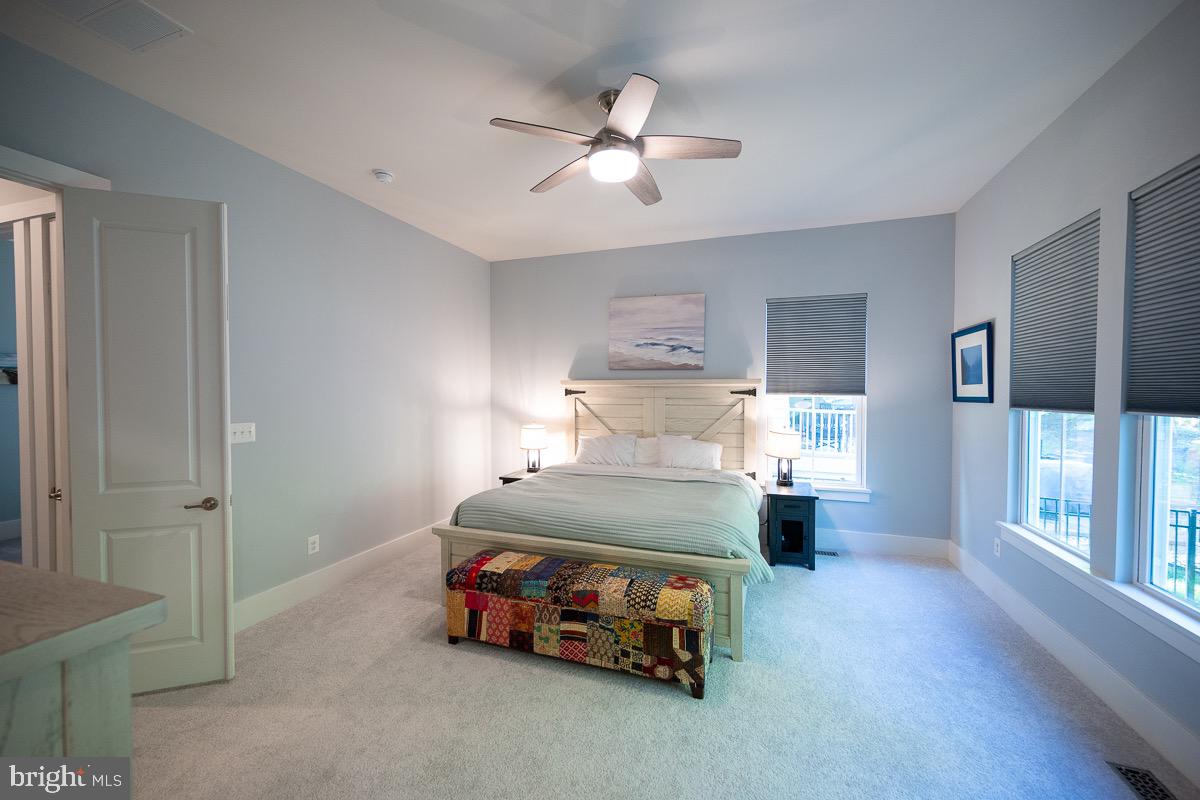 POTOMAC SHORES - Residential