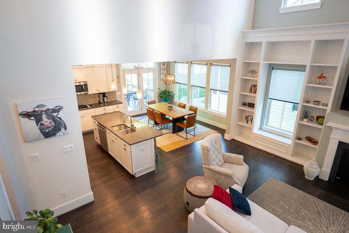 POTOMAC SHORES - Residential