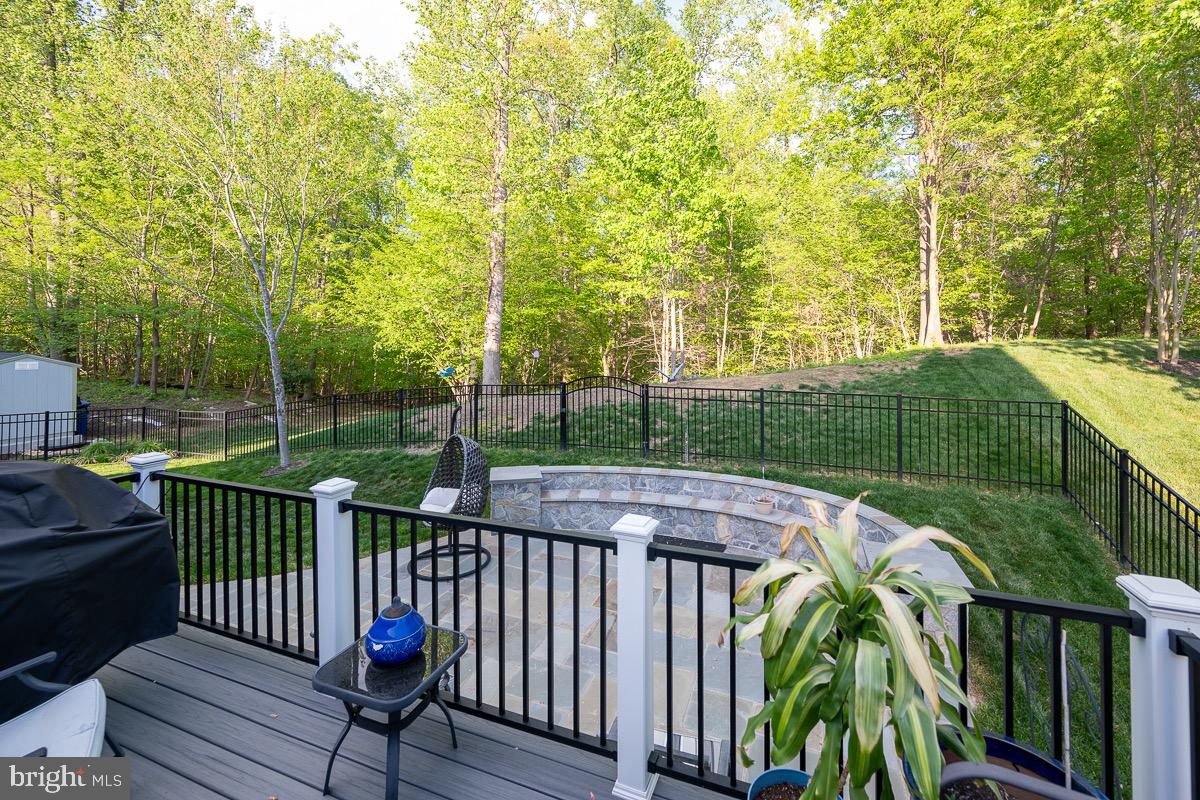 POTOMAC SHORES - Residential