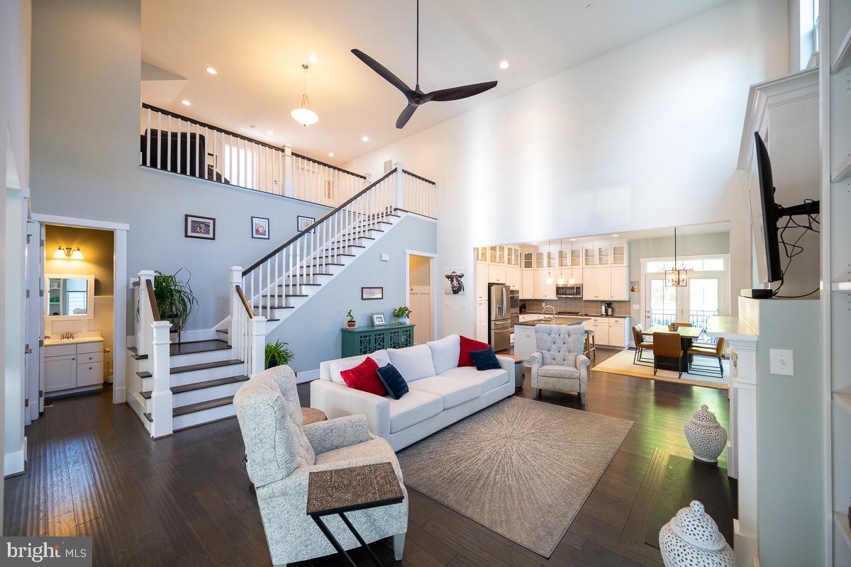 POTOMAC SHORES - Residential