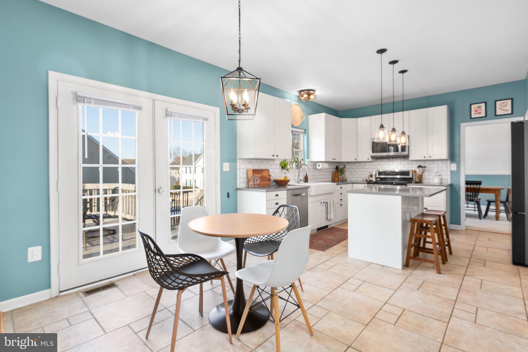 STAFFORD LAKES - Residential