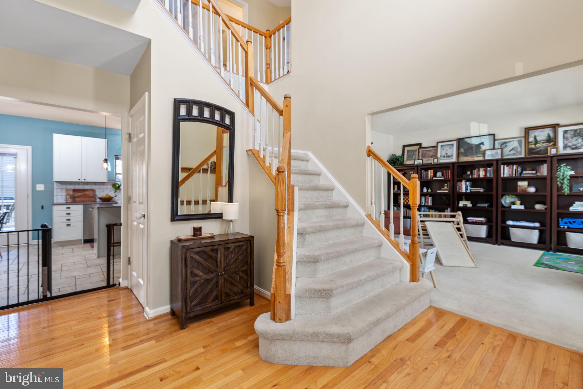 STAFFORD LAKES - Residential