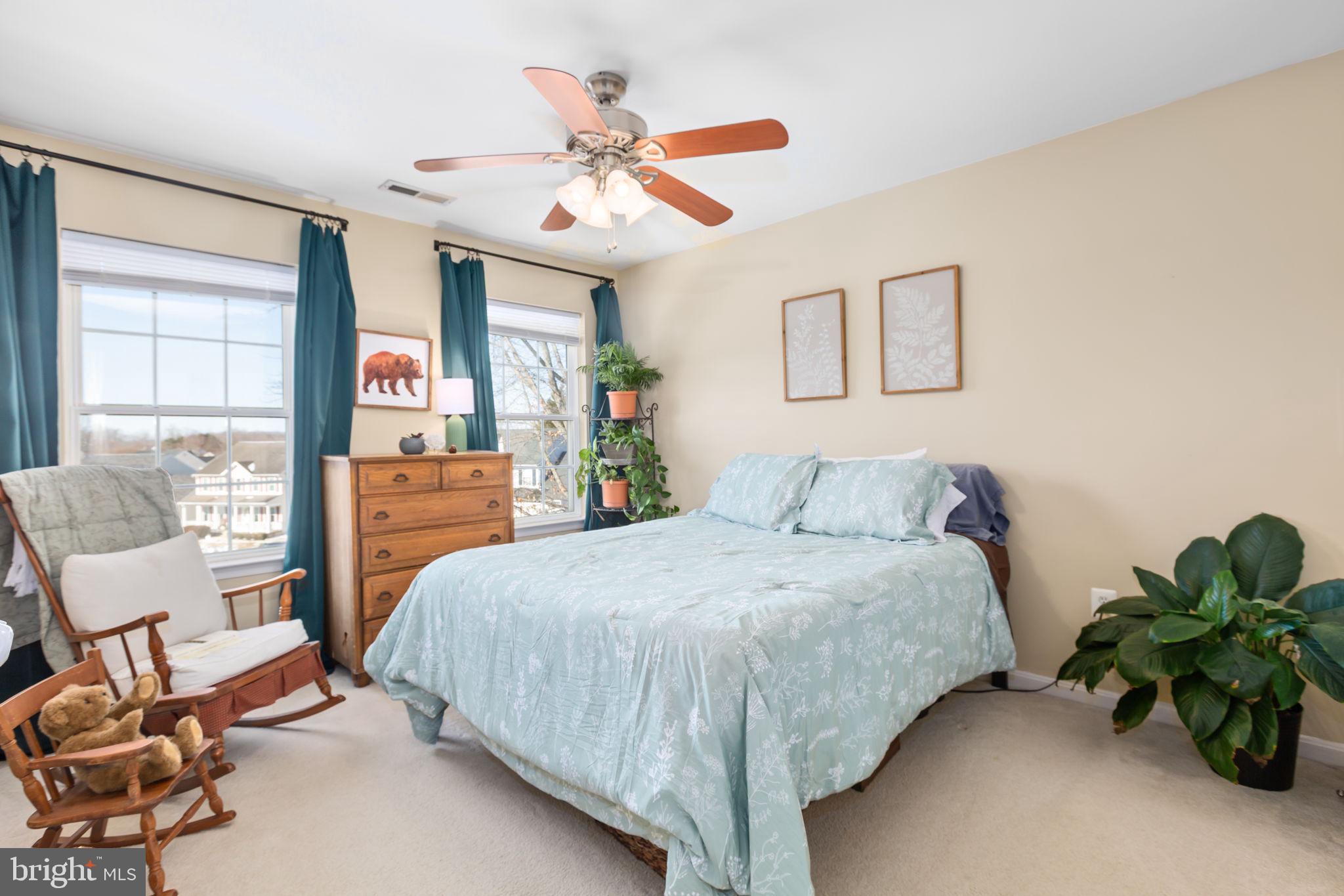 STAFFORD LAKES - Residential