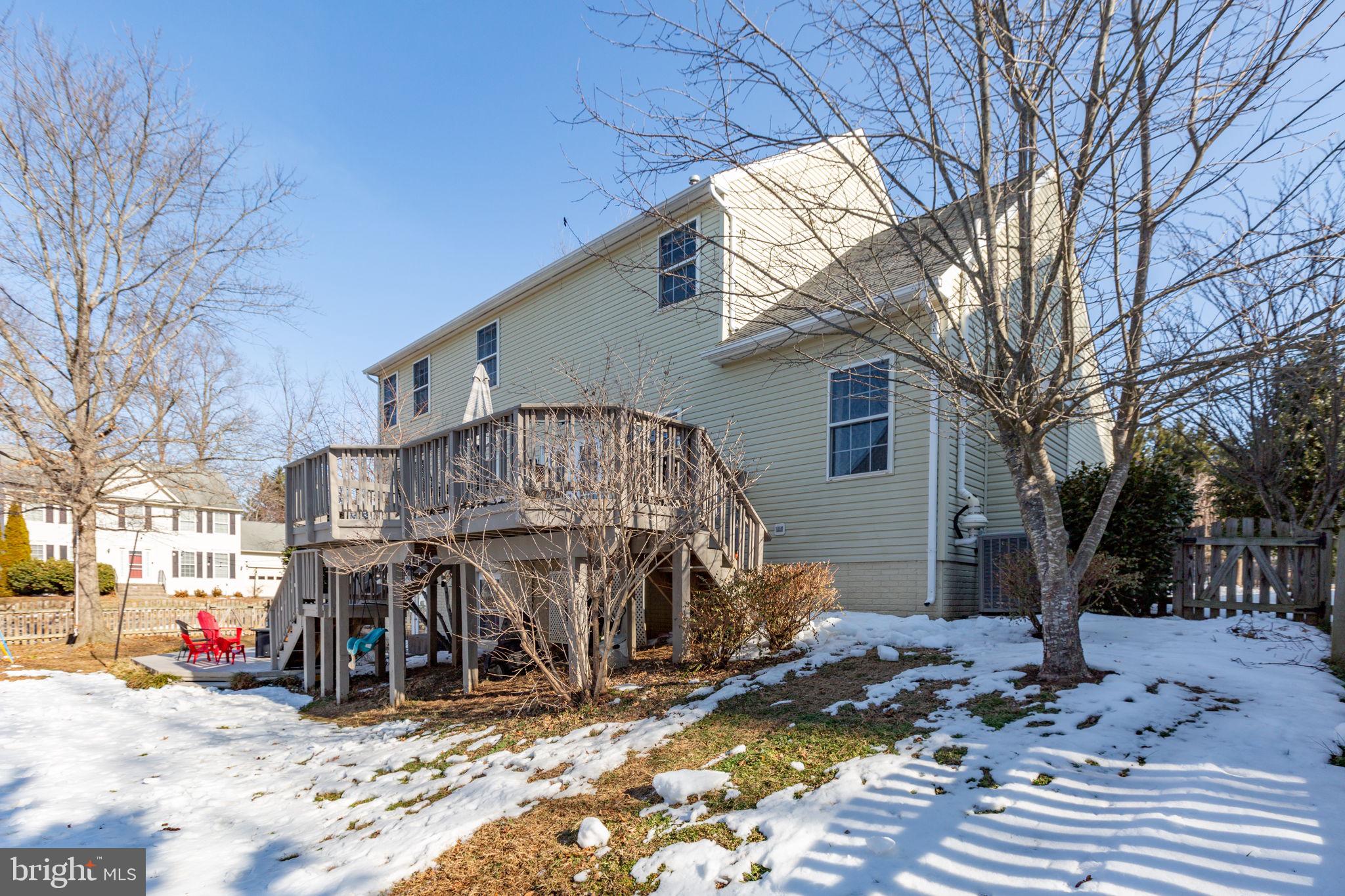 STAFFORD LAKES - Residential