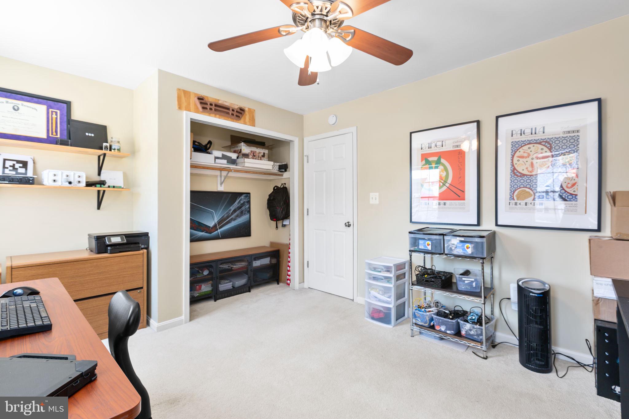 STAFFORD LAKES - Residential