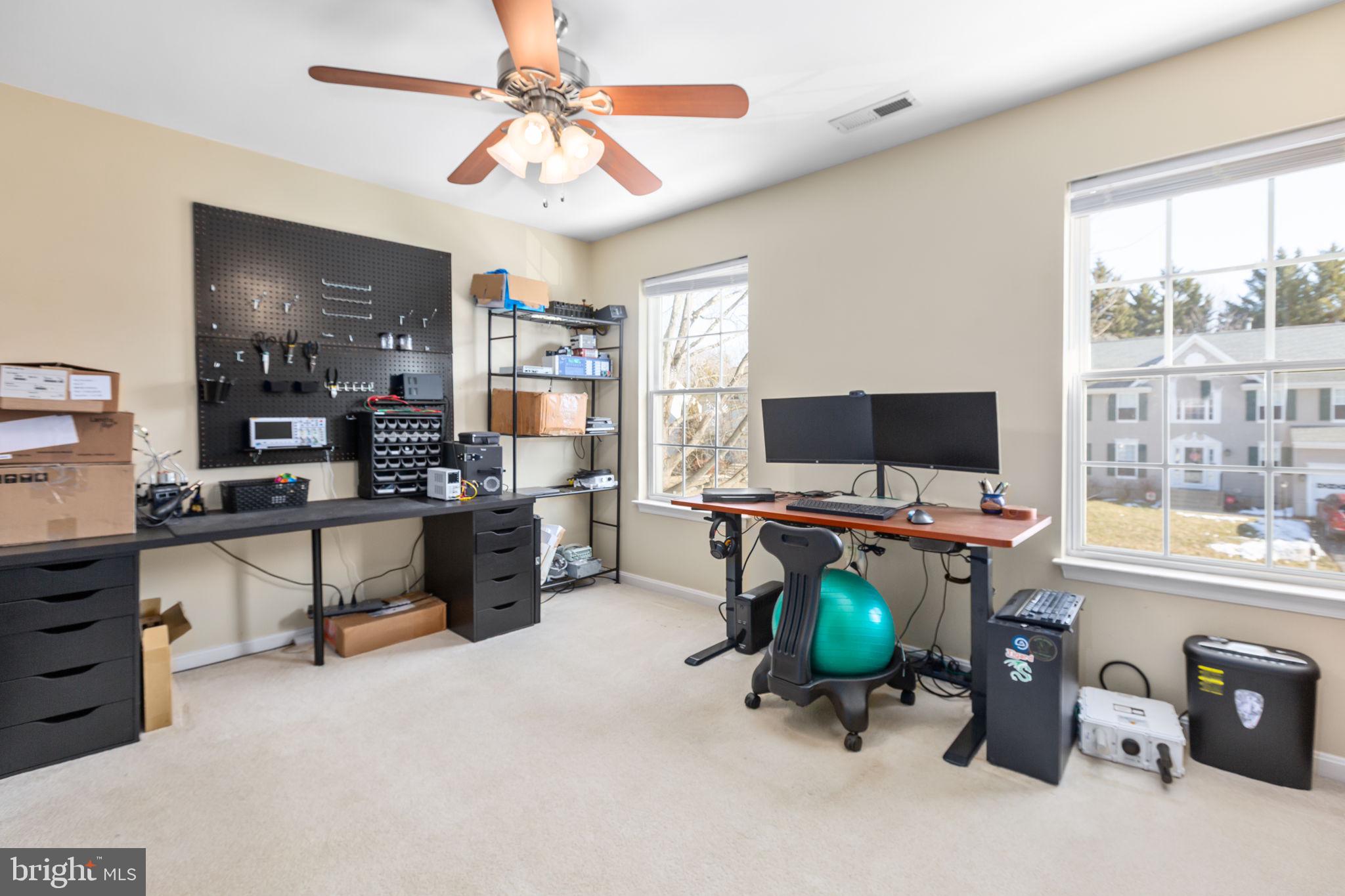 STAFFORD LAKES - Residential