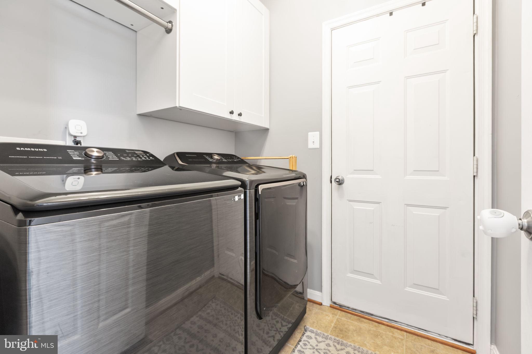 STAFFORD LAKES - Residential