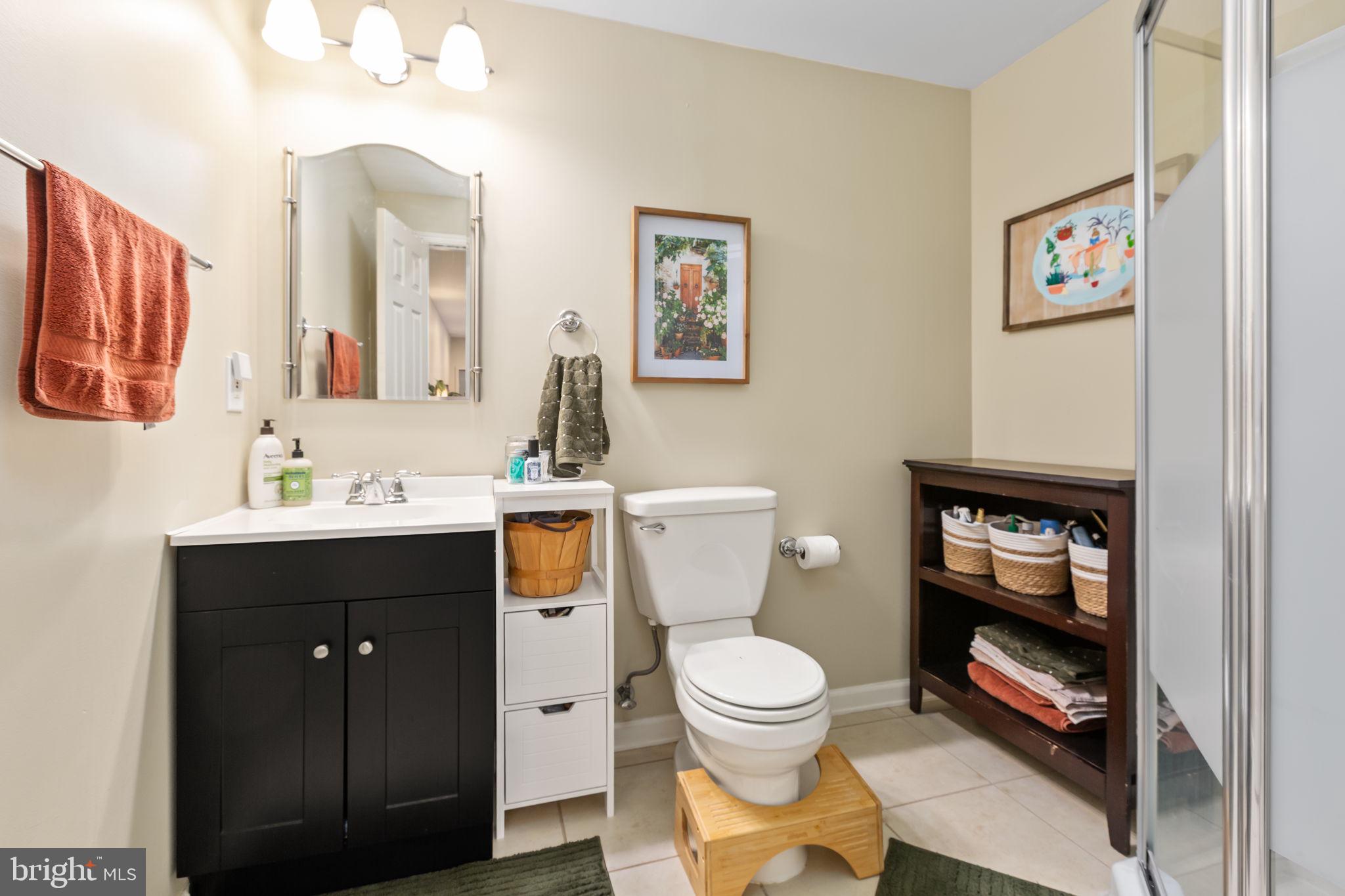 STAFFORD LAKES - Residential