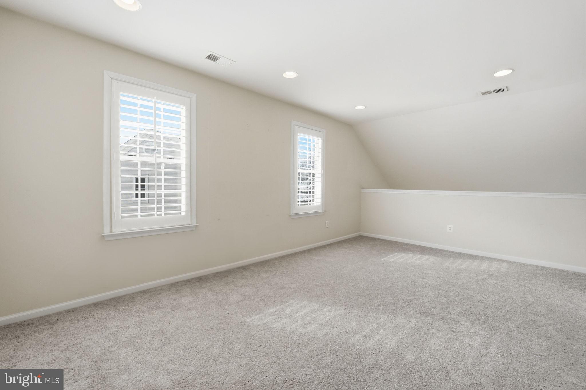 HERITAGE HUNT - Residential