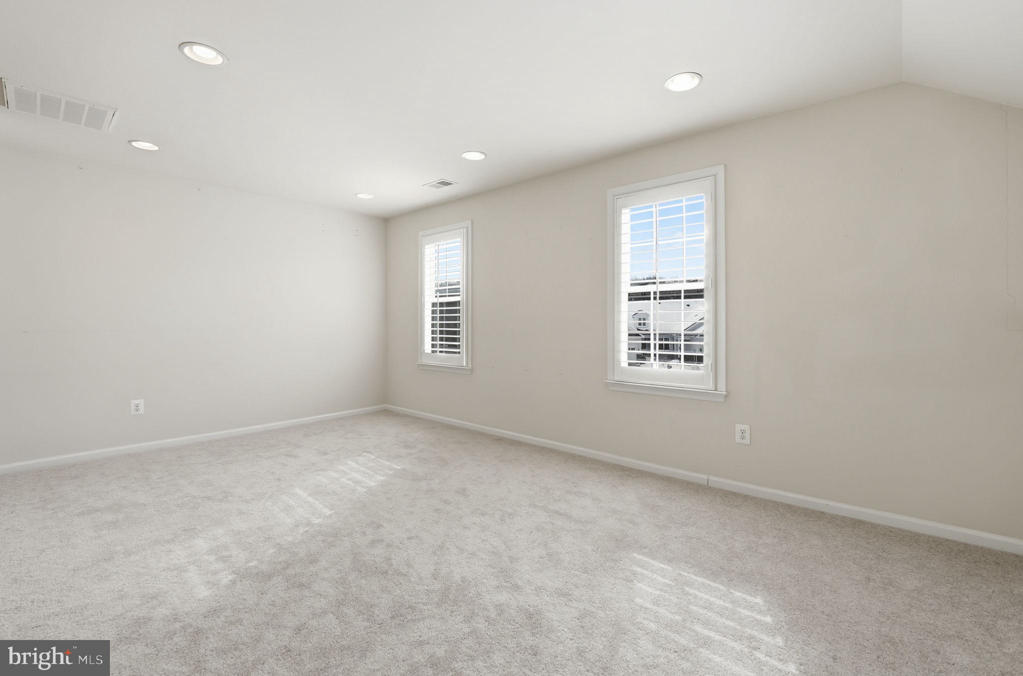 HERITAGE HUNT - Residential