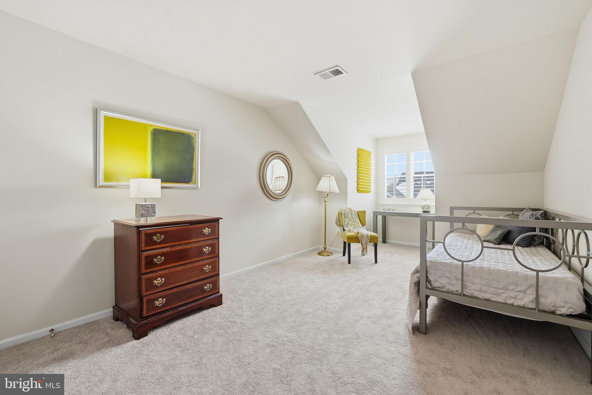 HERITAGE HUNT - Residential