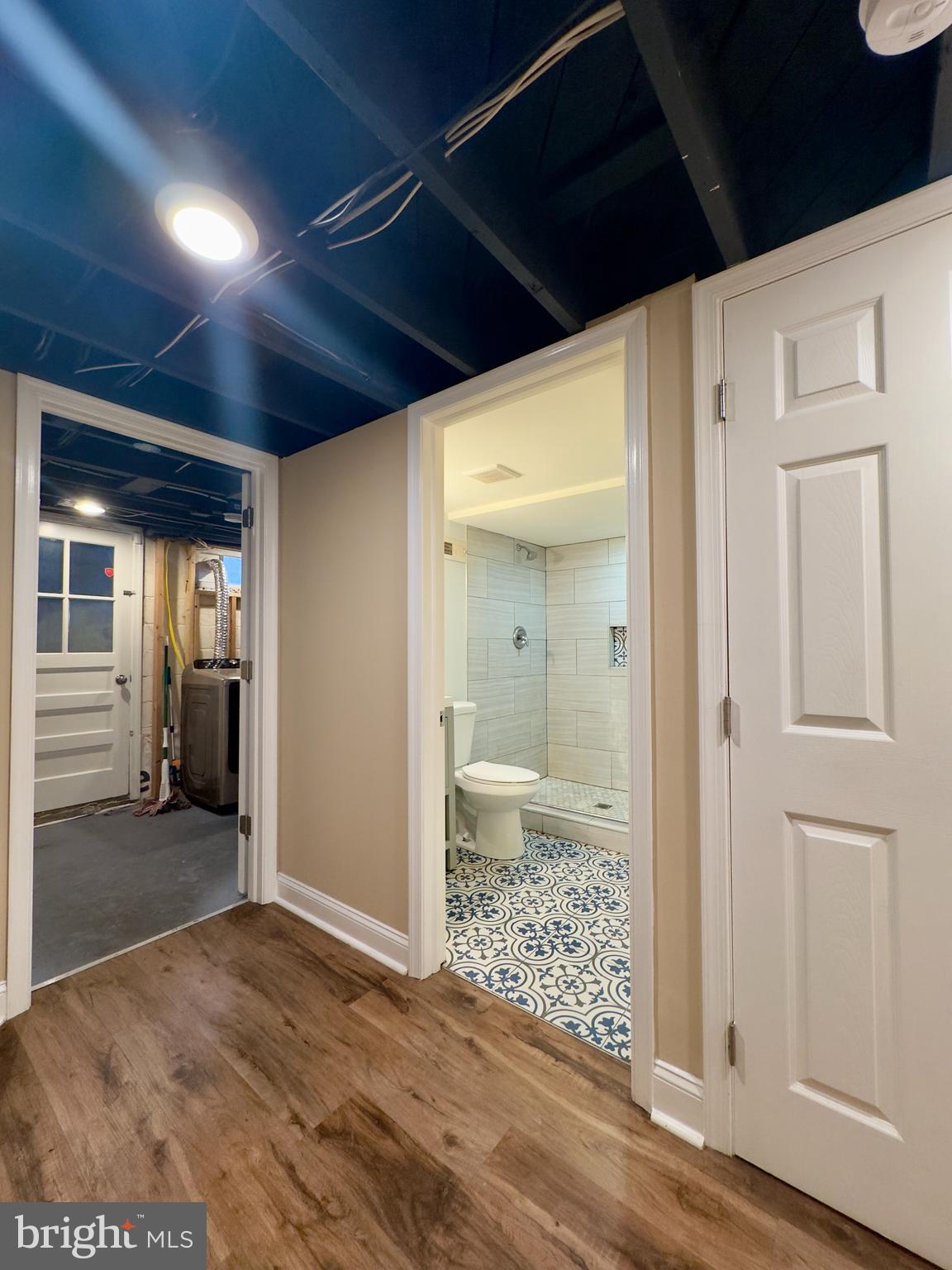 GREEKTOWN - Residential Lease