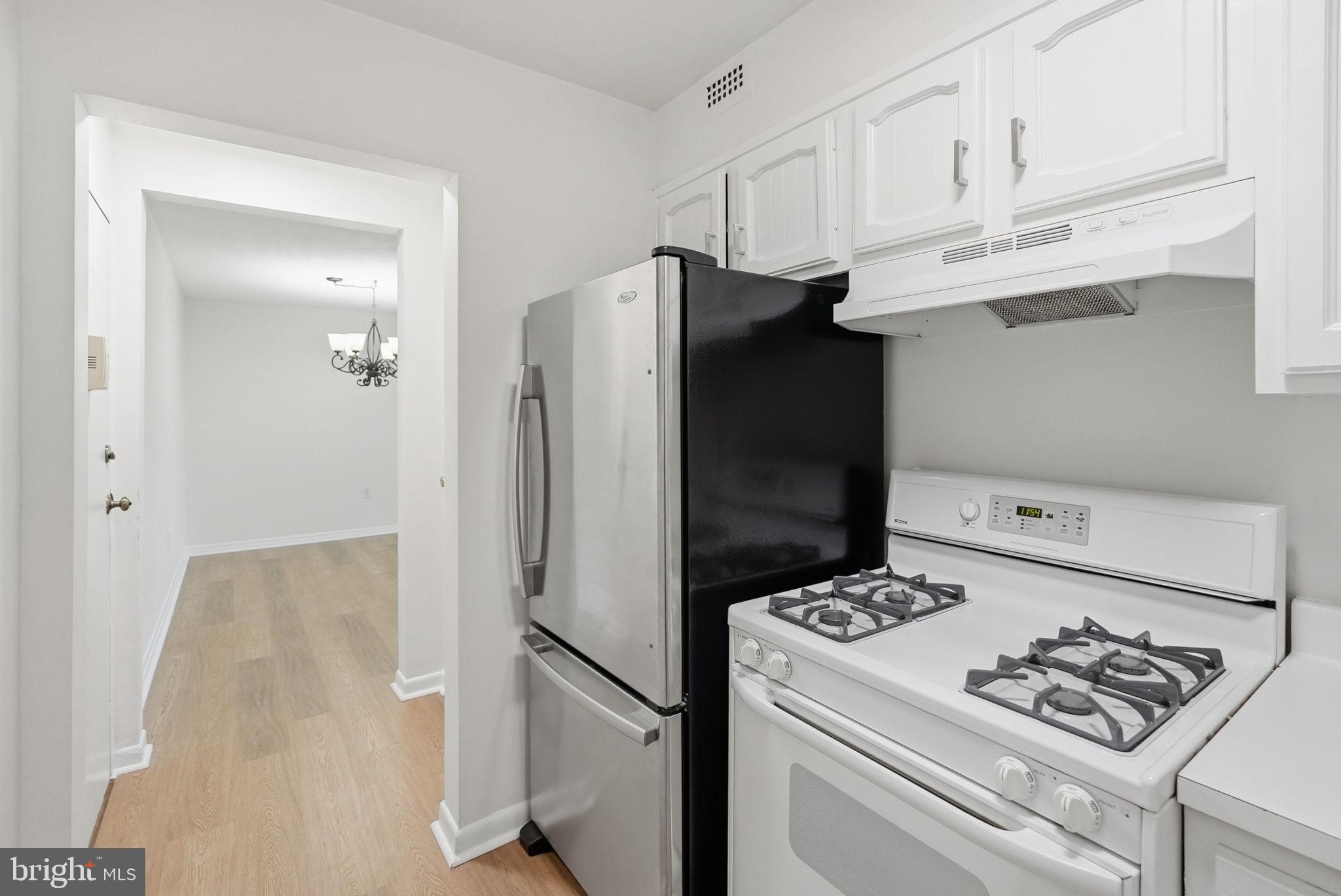 WEST SPRING - Residential