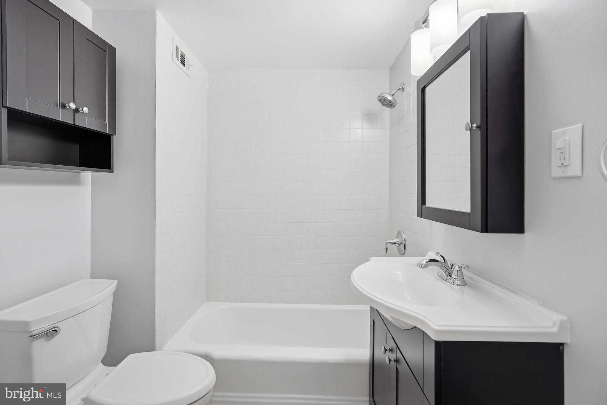 WEST SPRING - Residential