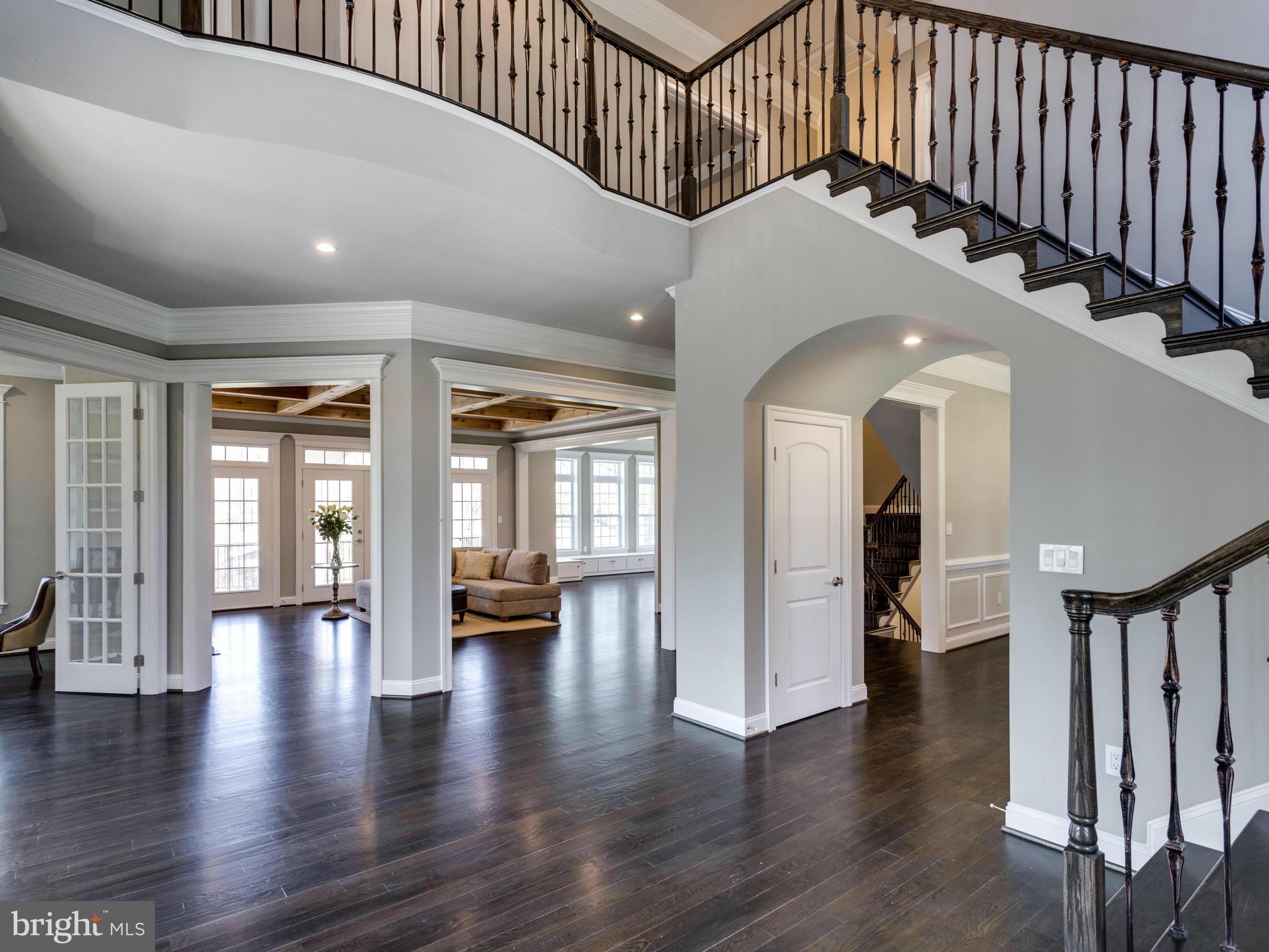 FAIRFAX ACRES - Residential