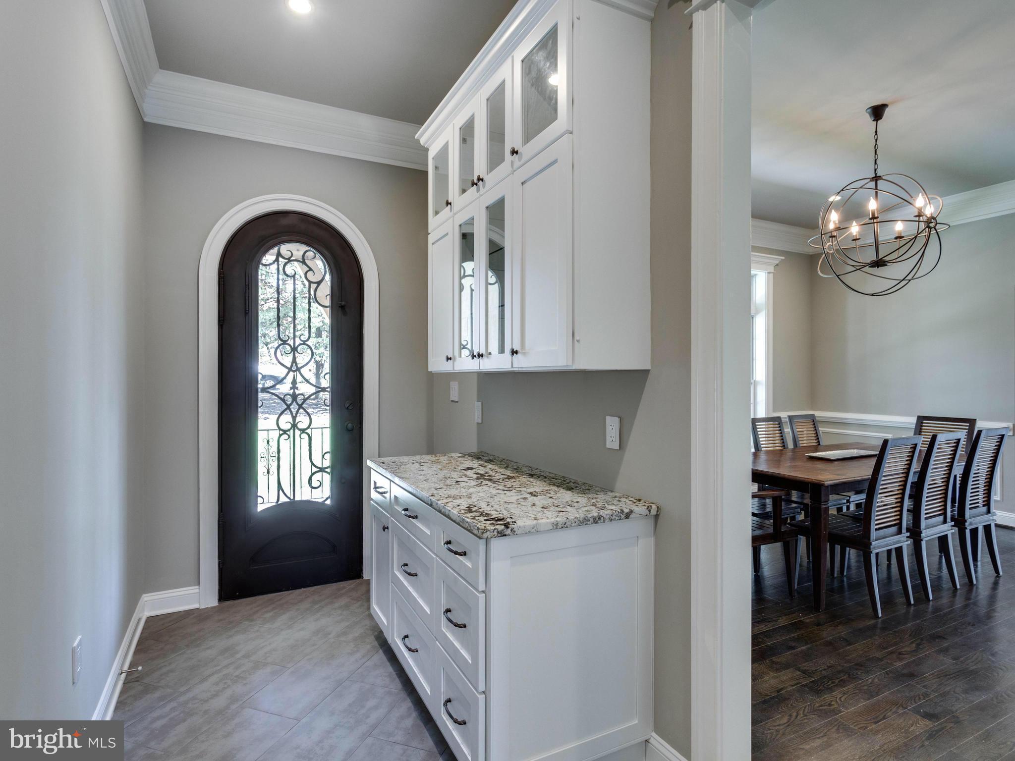 FAIRFAX ACRES - Residential