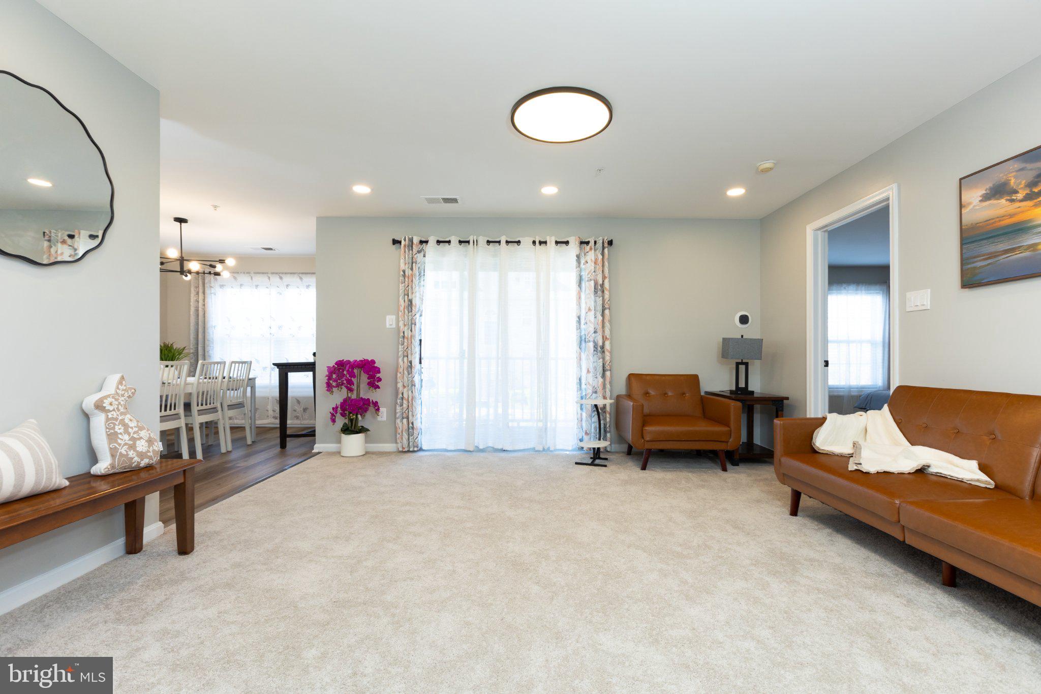 GATEWAY OVERLOOK - Residential