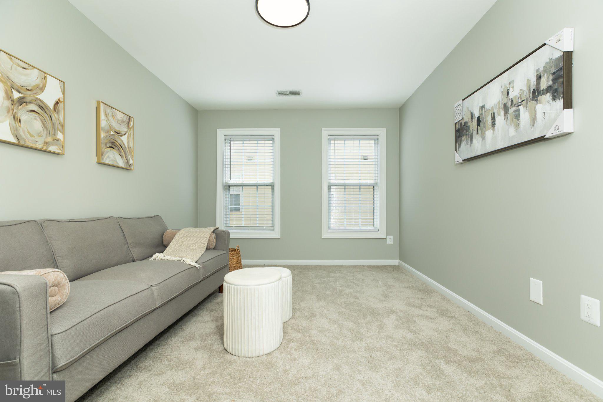 GATEWAY OVERLOOK - Residential