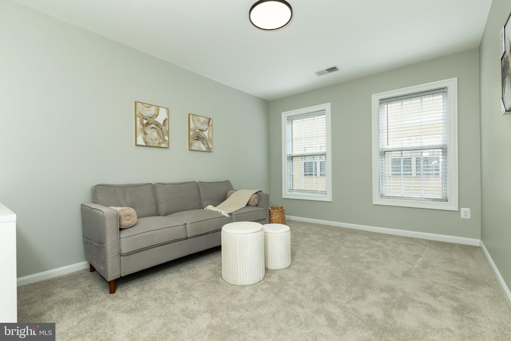 GATEWAY OVERLOOK - Residential