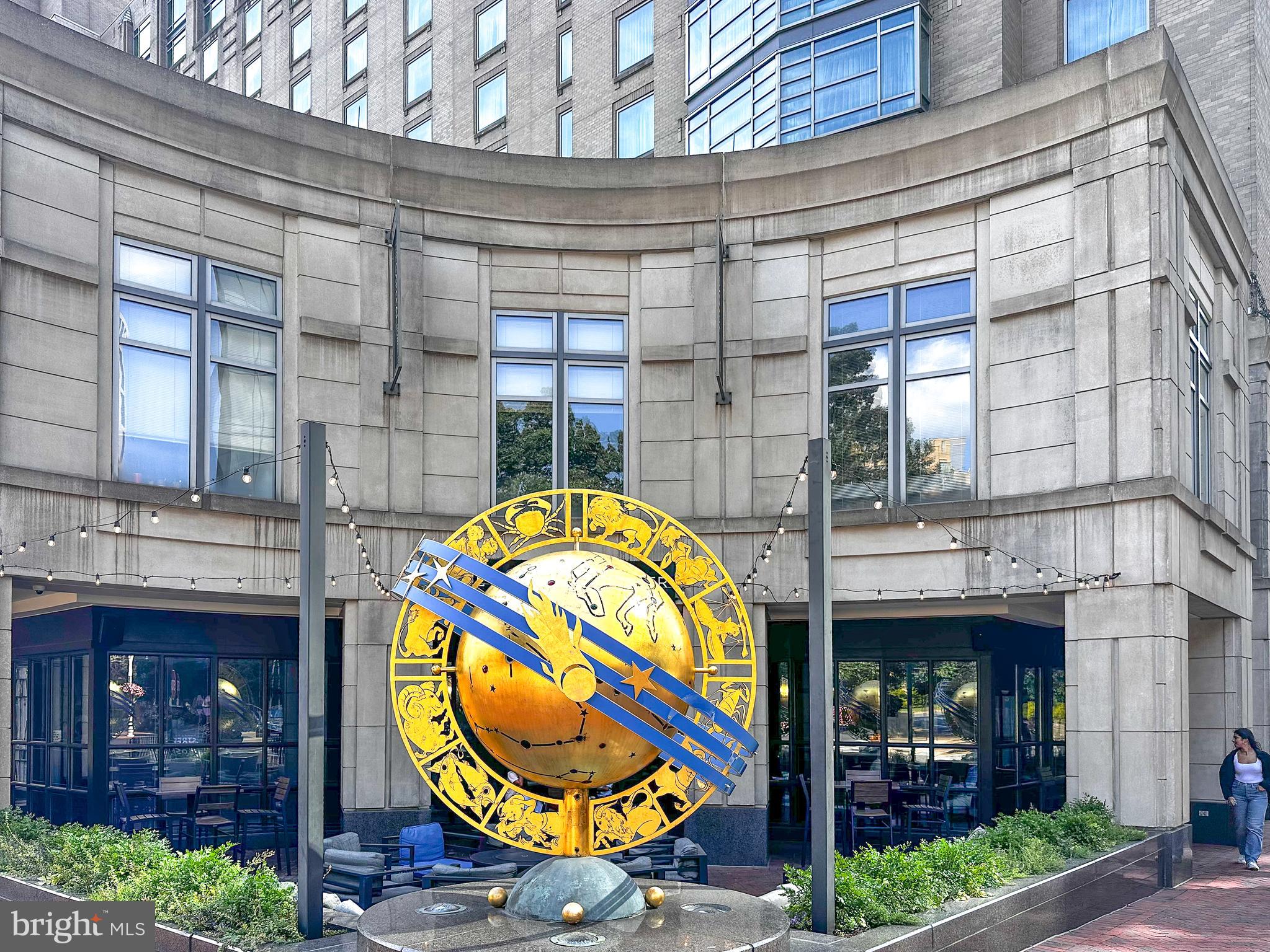 SAVOY AT RESTON TOWN CENTER - Residential