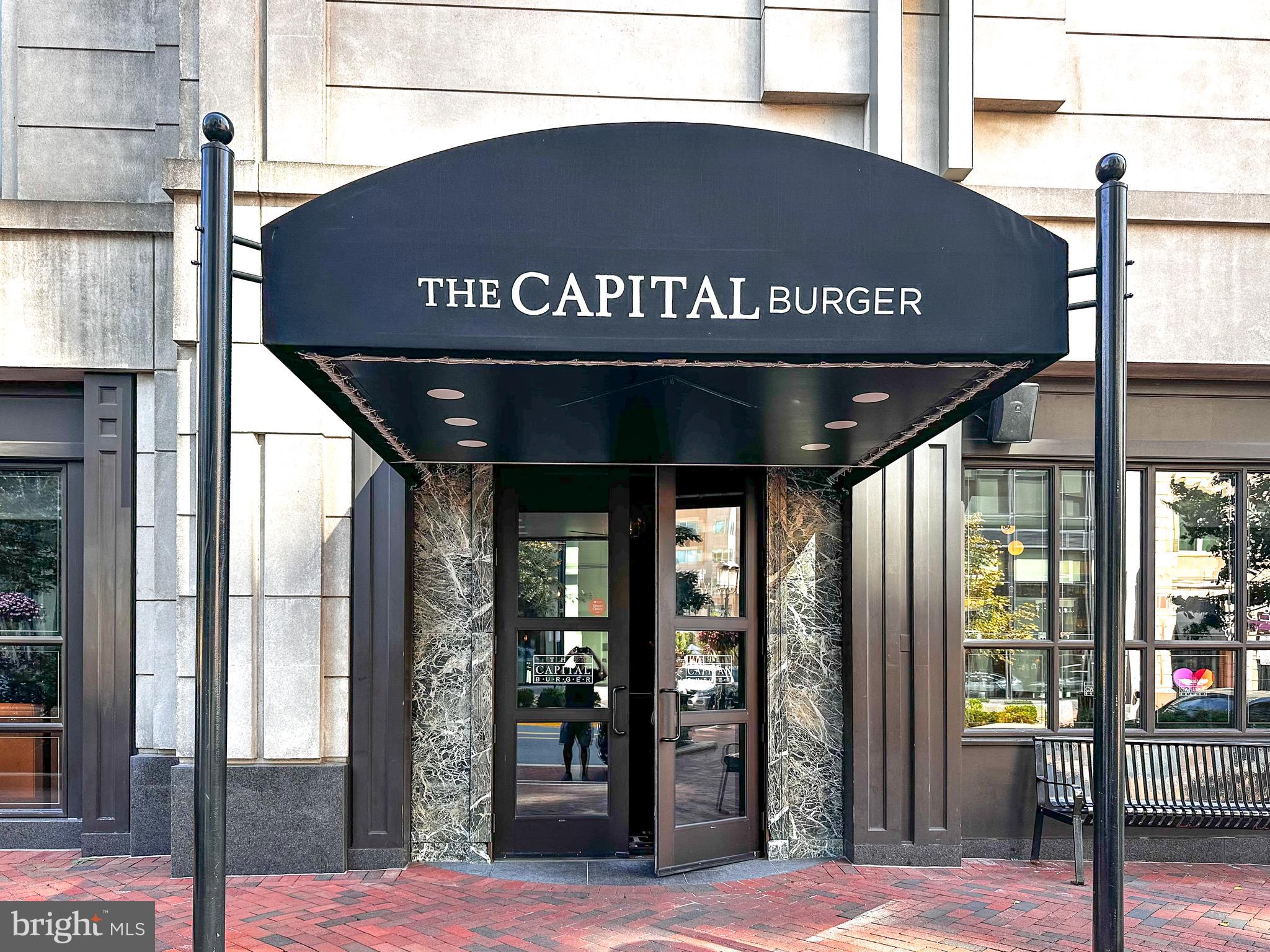 SAVOY AT RESTON TOWN CENTER - Residential