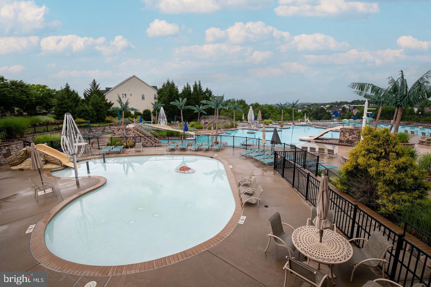 VILLAGES OF URBANA - Residential Lease