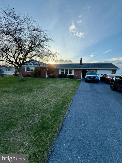 139 LAWN ROAD PALMYRA PA 17078