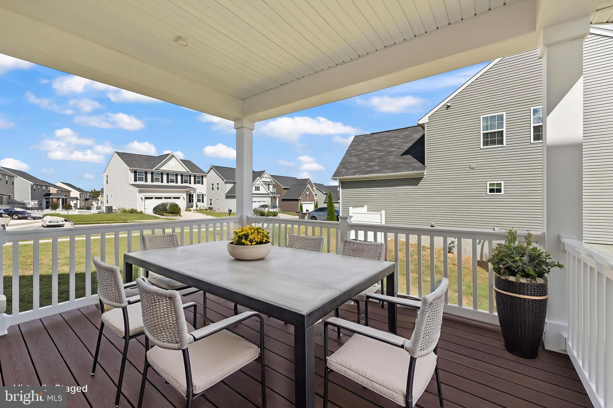 LEE'S PARKE - Residential