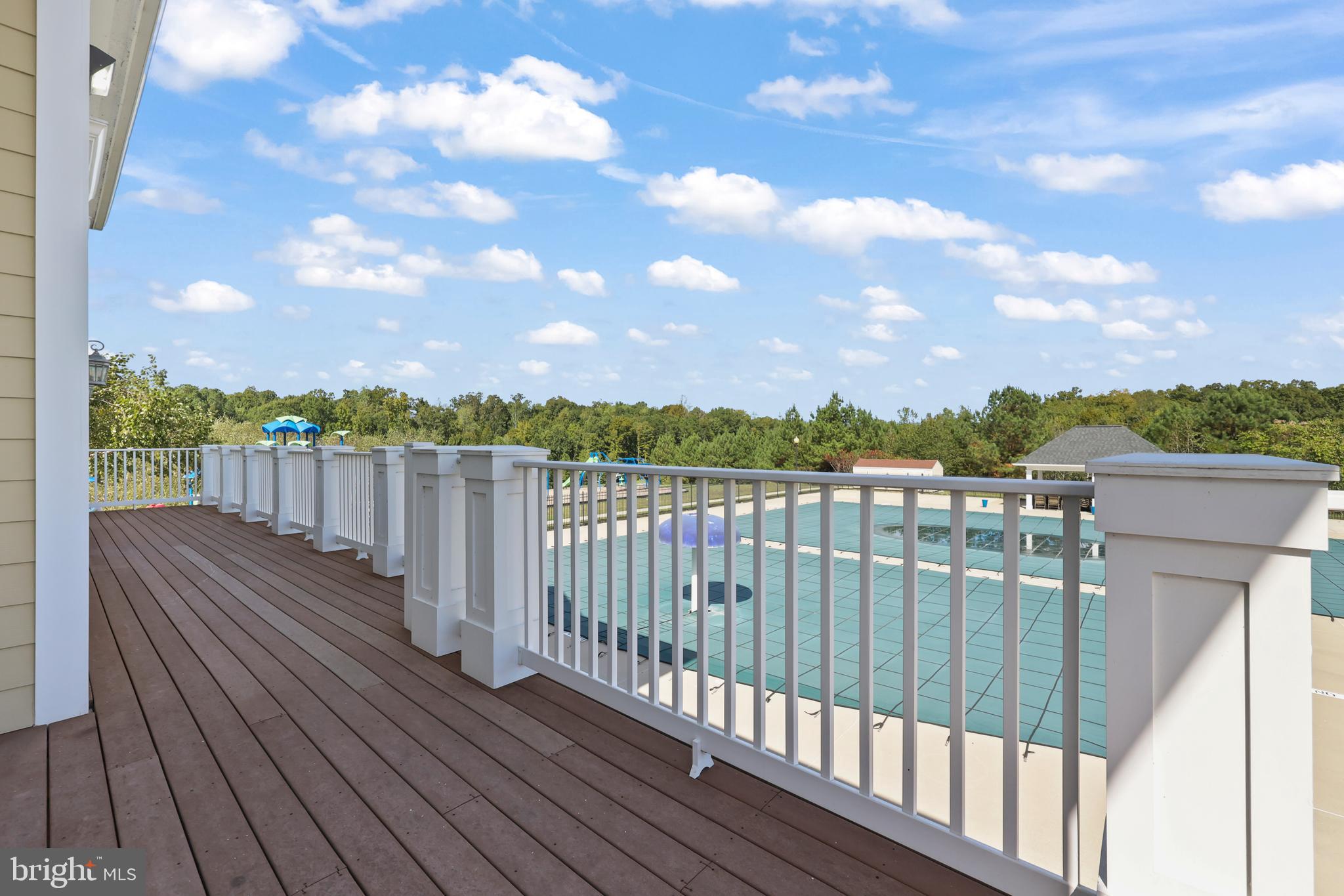 LEE'S PARKE - Residential