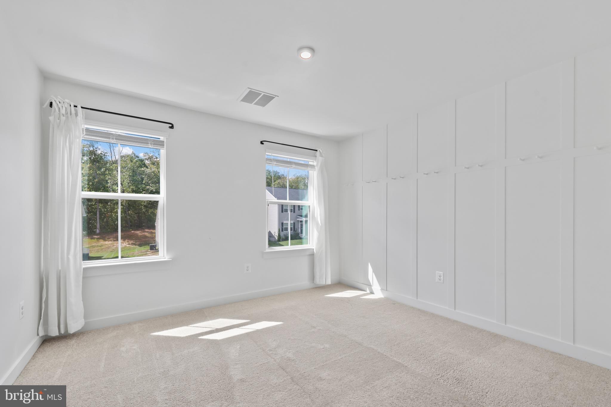 LEE'S PARKE - Residential