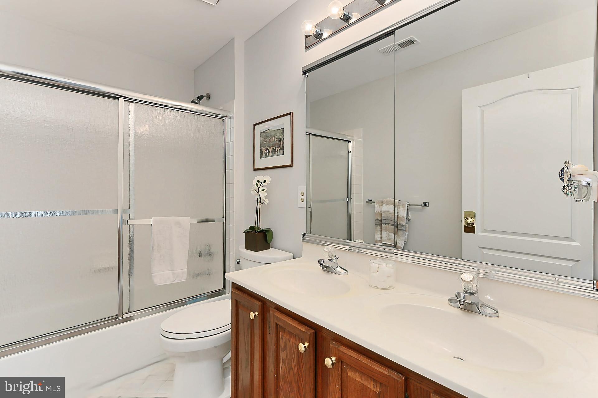 HUNT AT FAIRFAX STATION - Residential