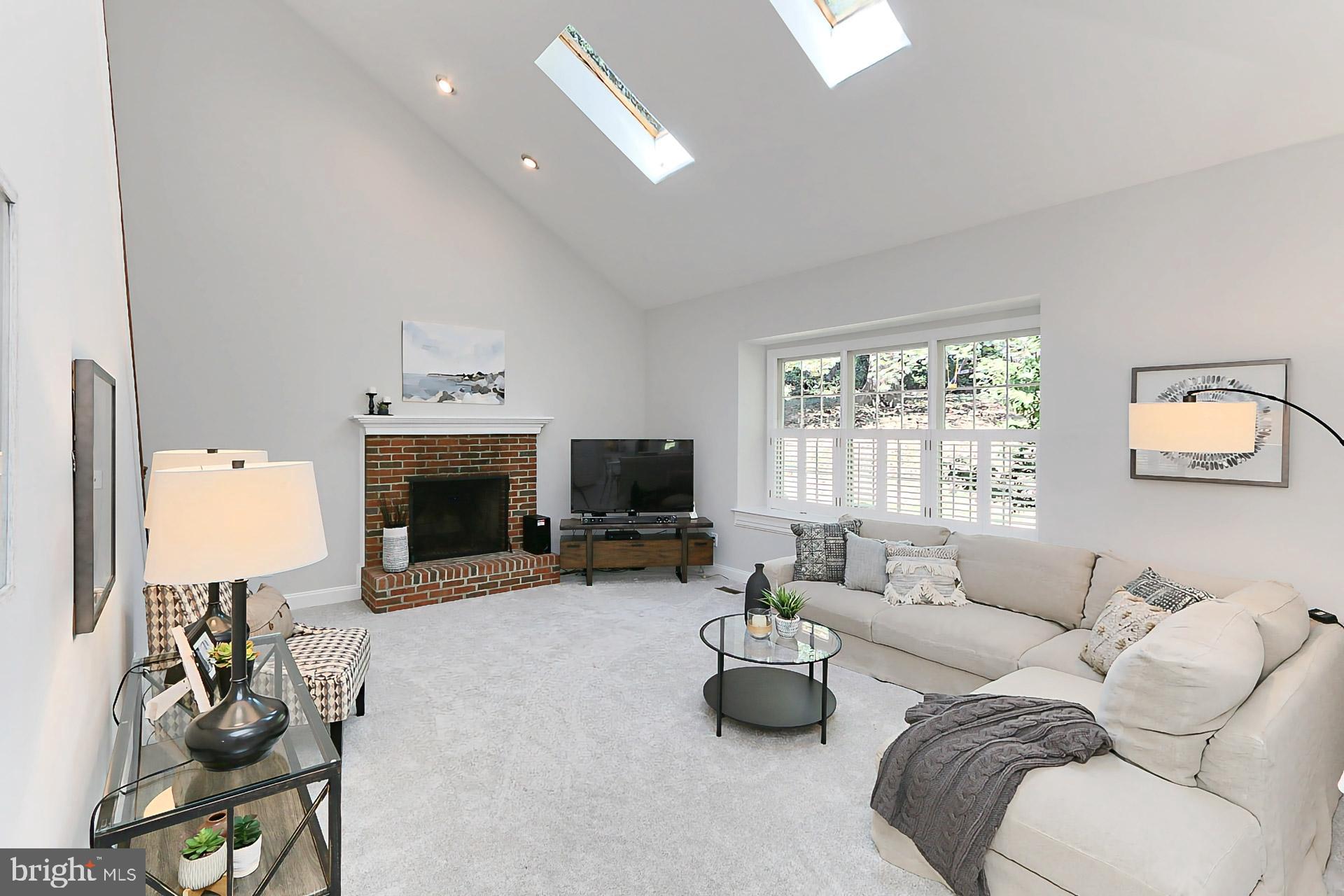 HUNT AT FAIRFAX STATION - Residential