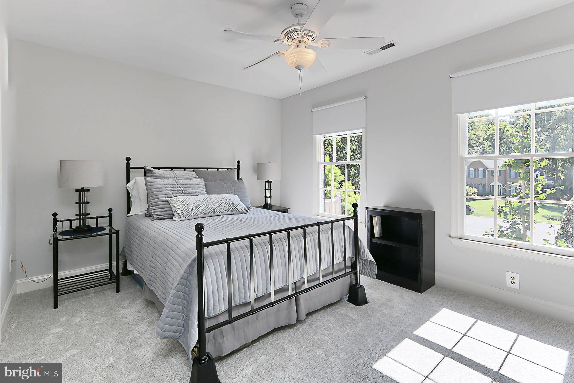 HUNT AT FAIRFAX STATION - Residential