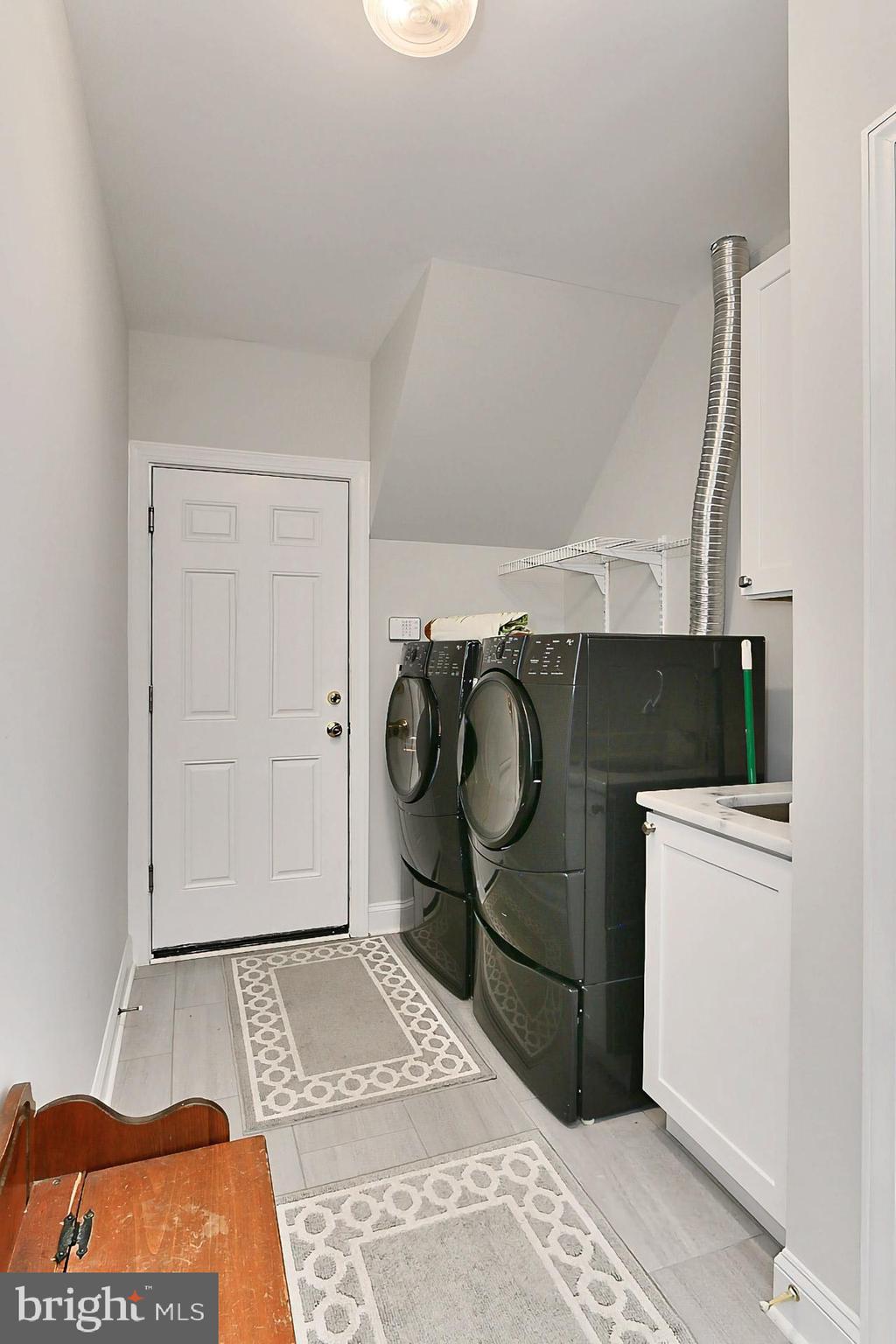 HUNT AT FAIRFAX STATION - Residential