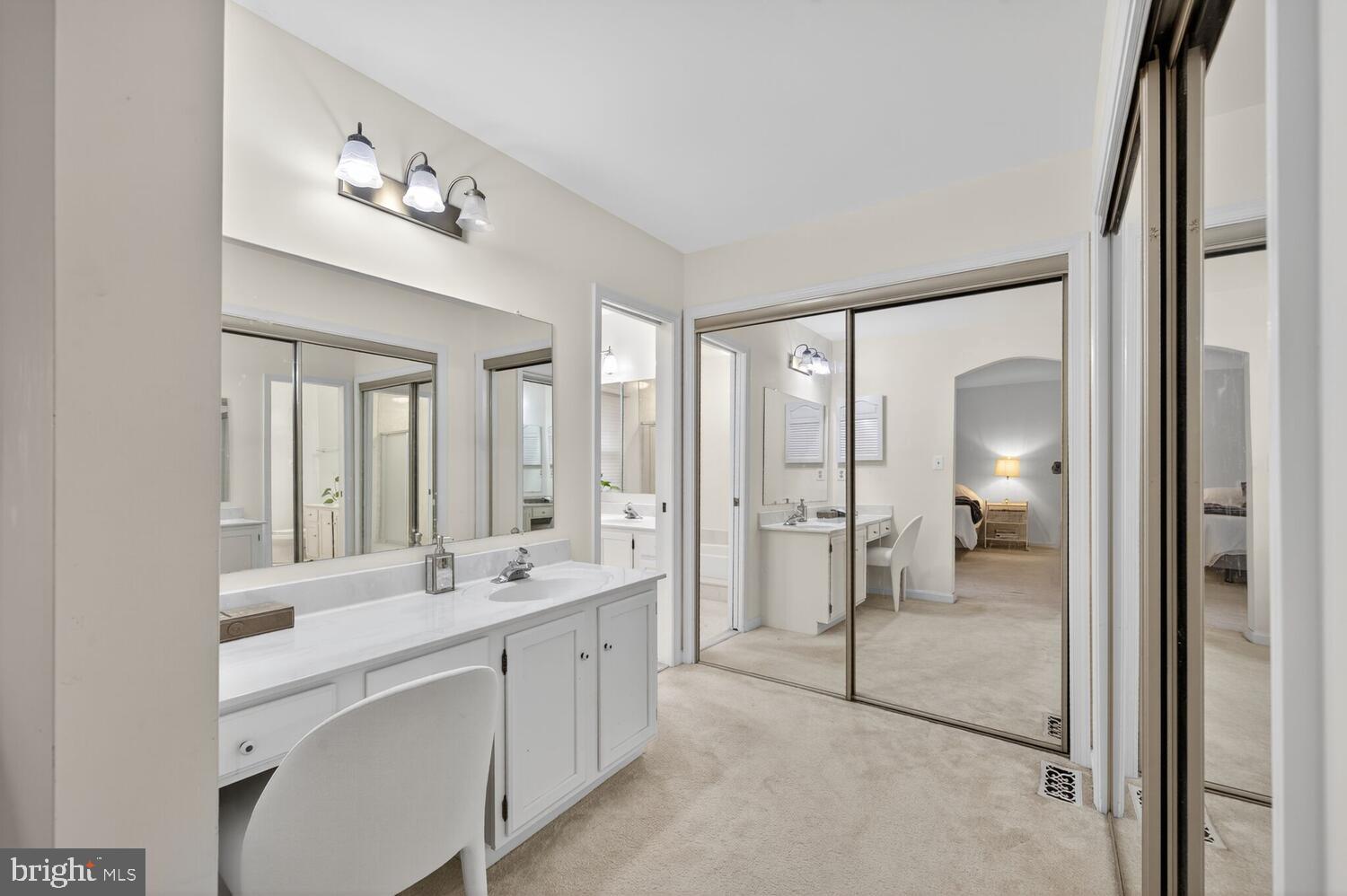 MANOR VILLAGE - Residential