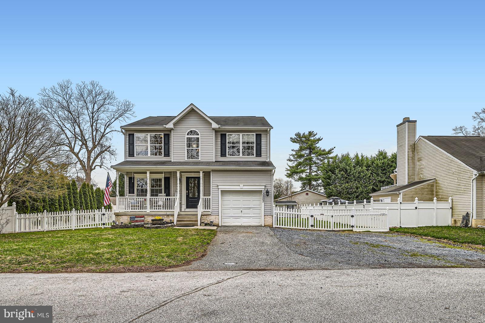 Priced to Sell & Ready to Make Your Own
Welcome to your next chapter! This spacious 4-bedroom, 2.5-bath home is your chance to own serious square footage, outdoor space, and lifestyle value in the heart of Middle River, all without paying a premium for someone else’s cosmetic choices.
🛏️ 4 large bedrooms
🛁 2.5 baths
🏡 Over 2,000 sq ft + large unfinished basement
🌳 Fully fenced yard
☀️ Above-ground pool + oversized deck = summer entertaining goals
🚗 Quiet street with easy access to commuter routes, parks, and water
The basement offers plenty of room for storage or the potential to finish it out for a bedroom, home office, gym, or entertainment space the possibilities are endless.
This home has great bones, functional space, and has been priced intentionally so the next owner can add their own finishing touches. Whether it’s paint or design flair the hard part is done. It’s about making it yours.
💥 One of the lowest-priced 4-bedroom homes in the area, this is the opportunity buyers have been waiting for!
Sellers are motivated, the home is clean and move-in ready, and showings are easy. Don’t miss your shot schedule your private tour today!