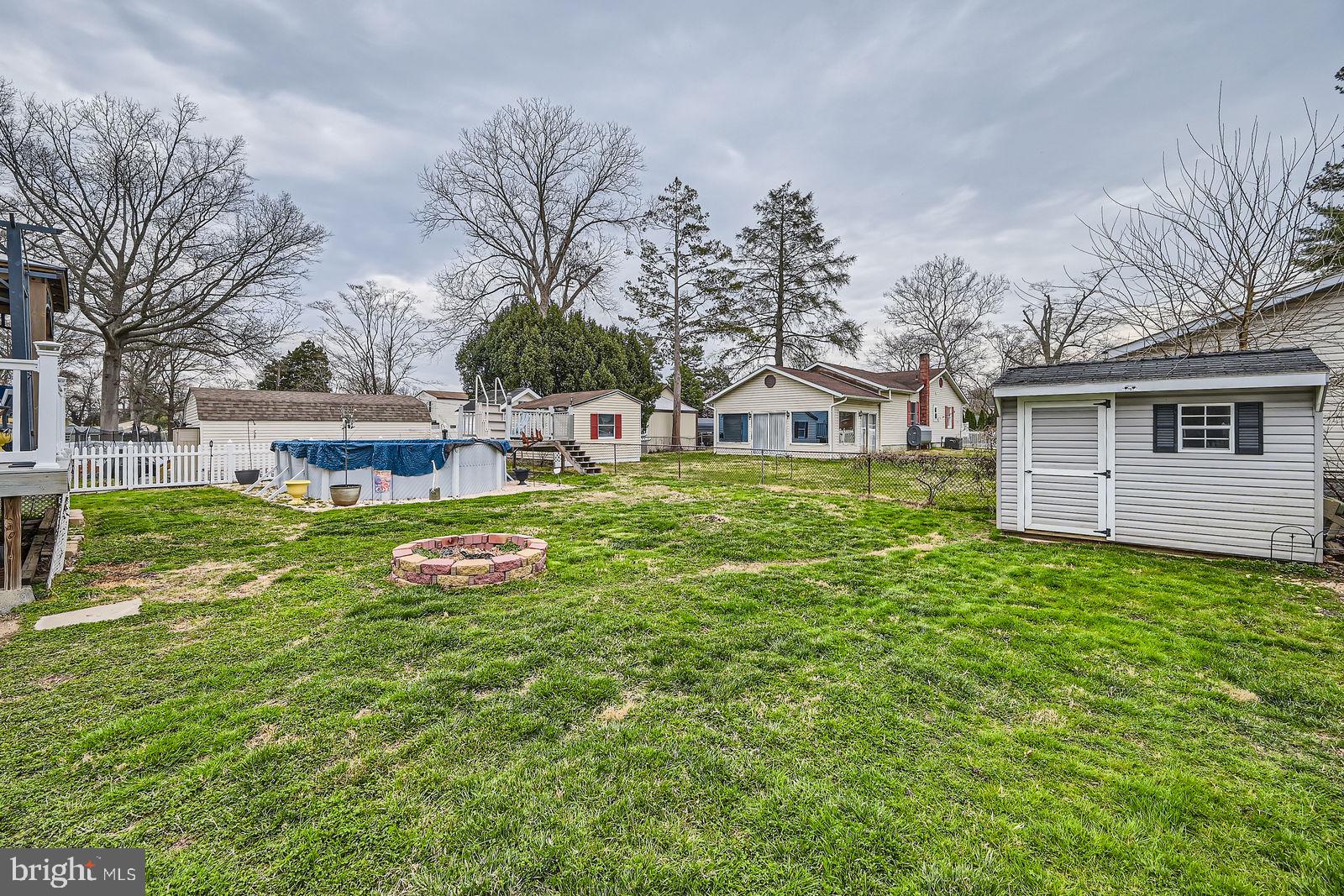 OLIVER BEACH - Residential