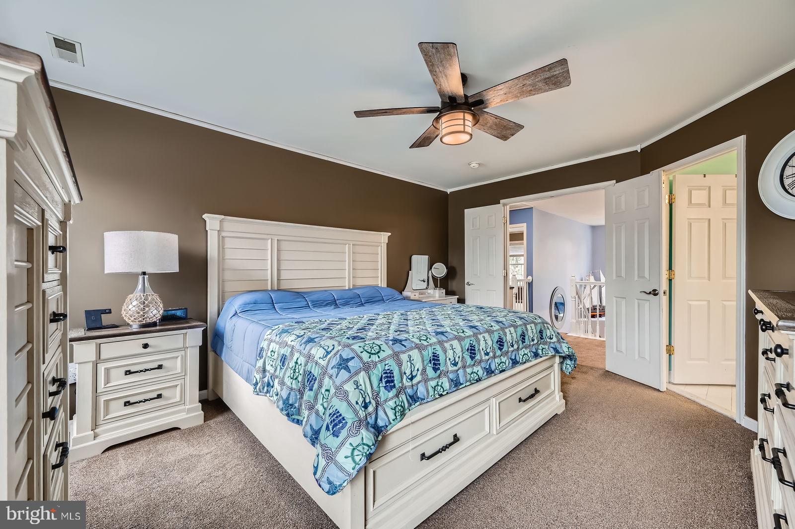 OLIVER BEACH - Residential