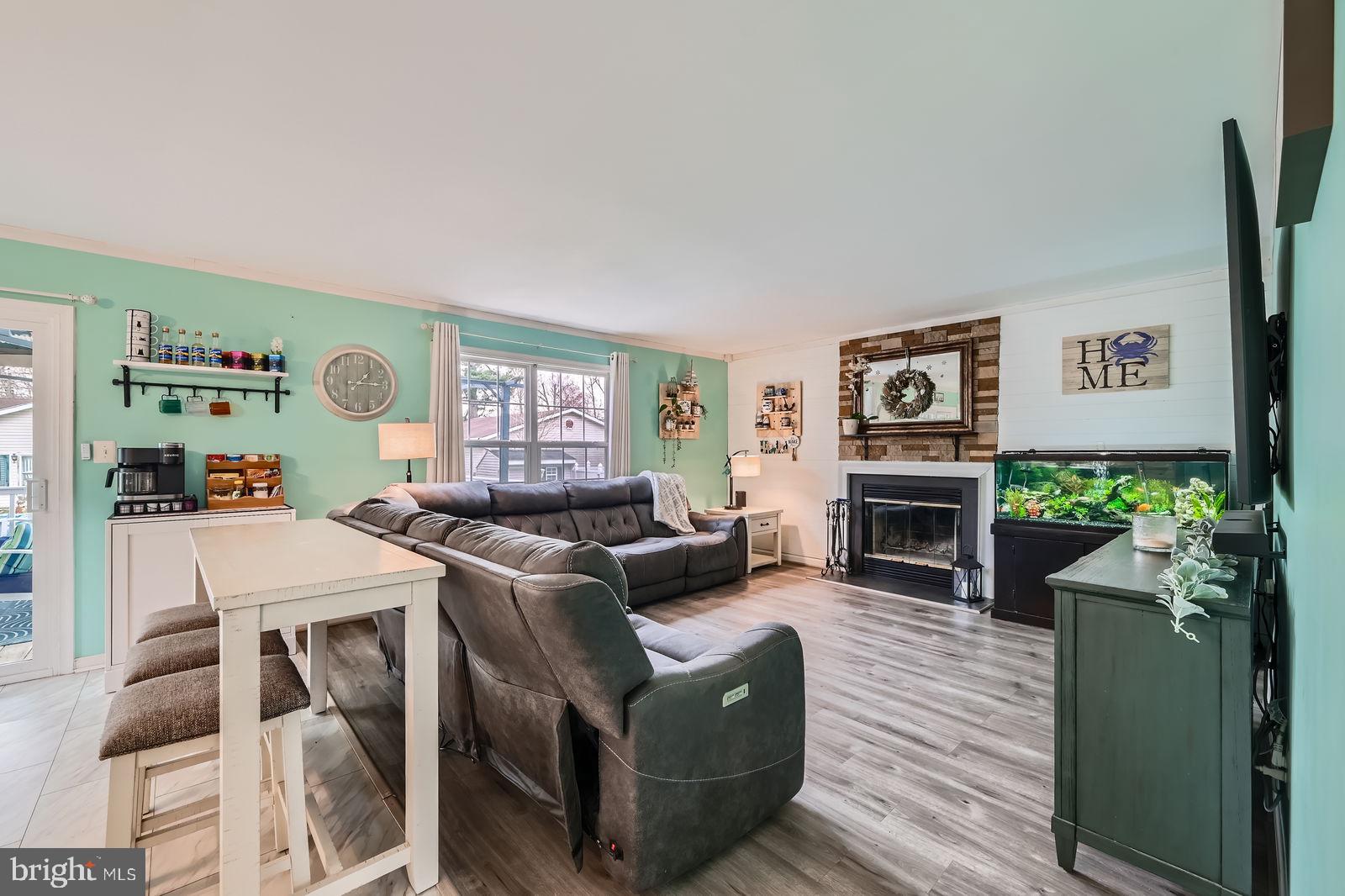 OLIVER BEACH - Residential
