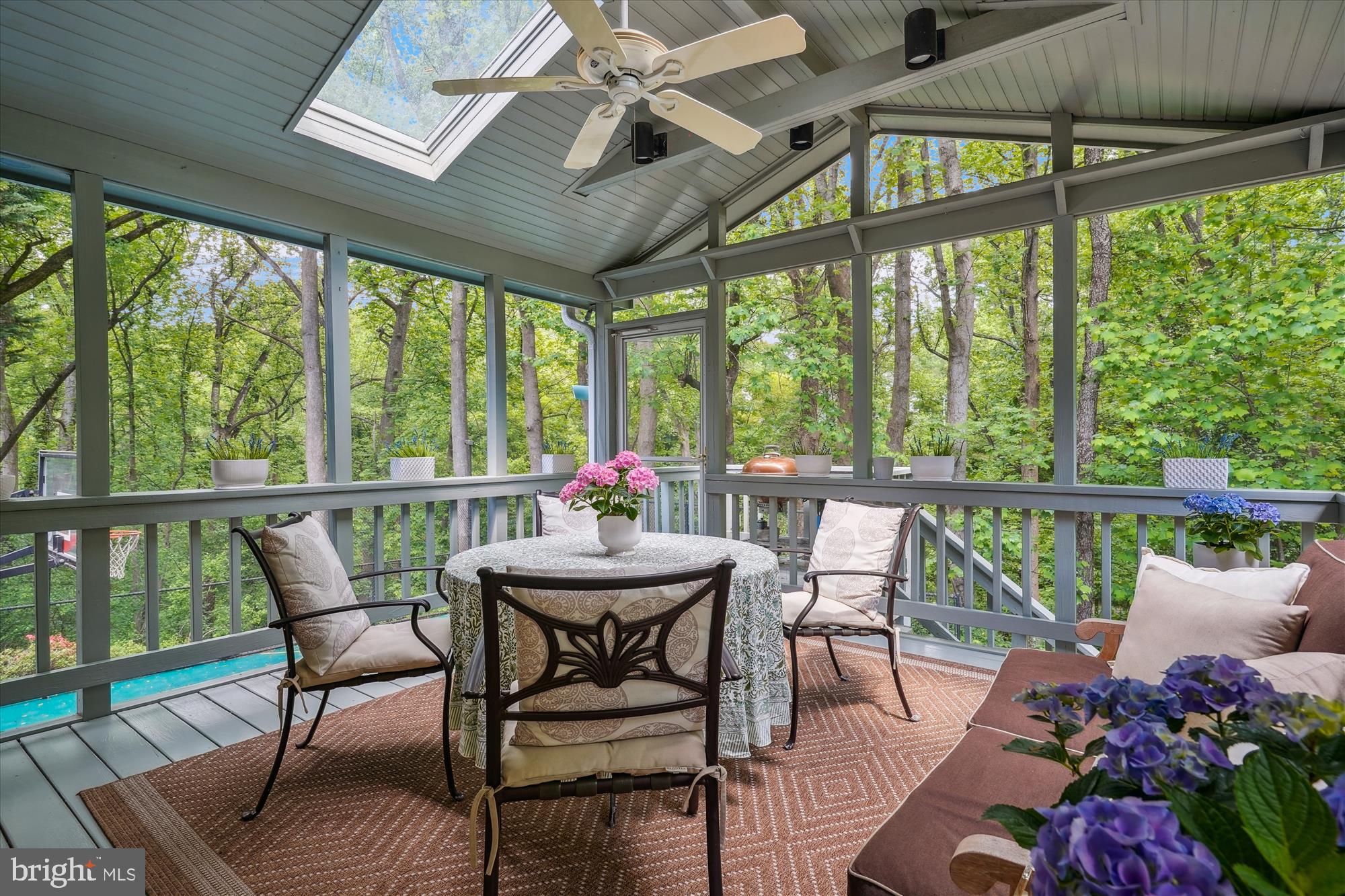 FOREST VILLA WOODS - Residential