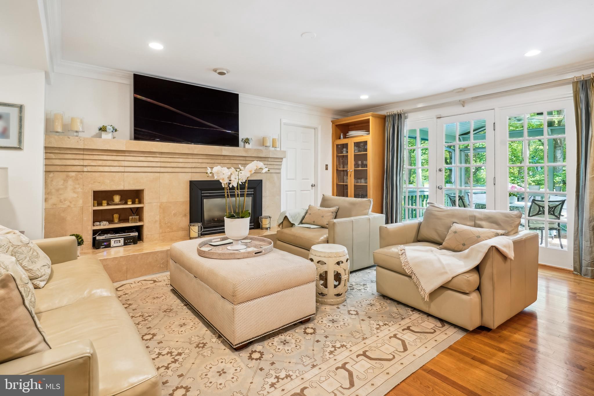 FOREST VILLA WOODS - Residential