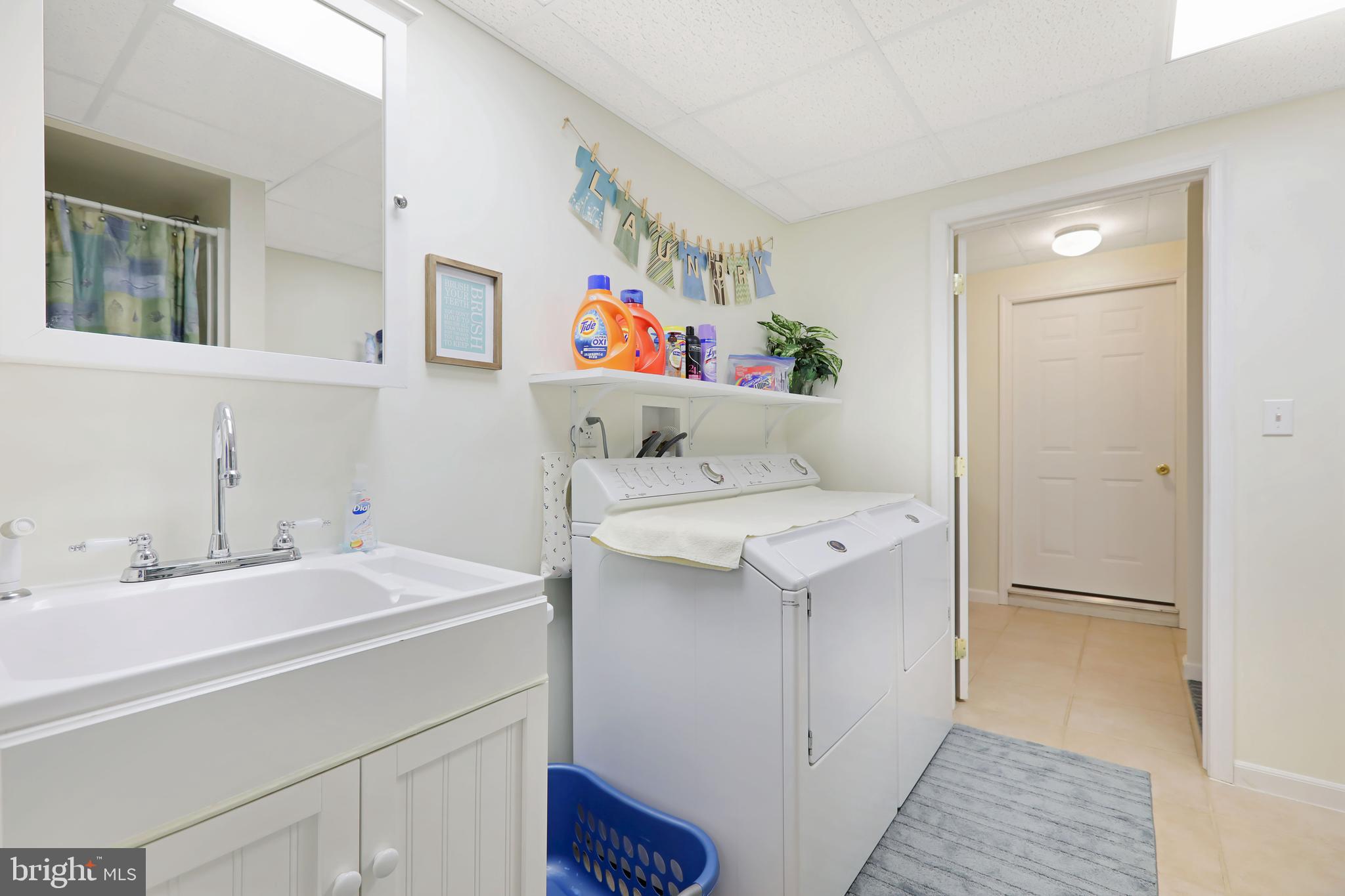 CHESTNUT RIDGE - Residential