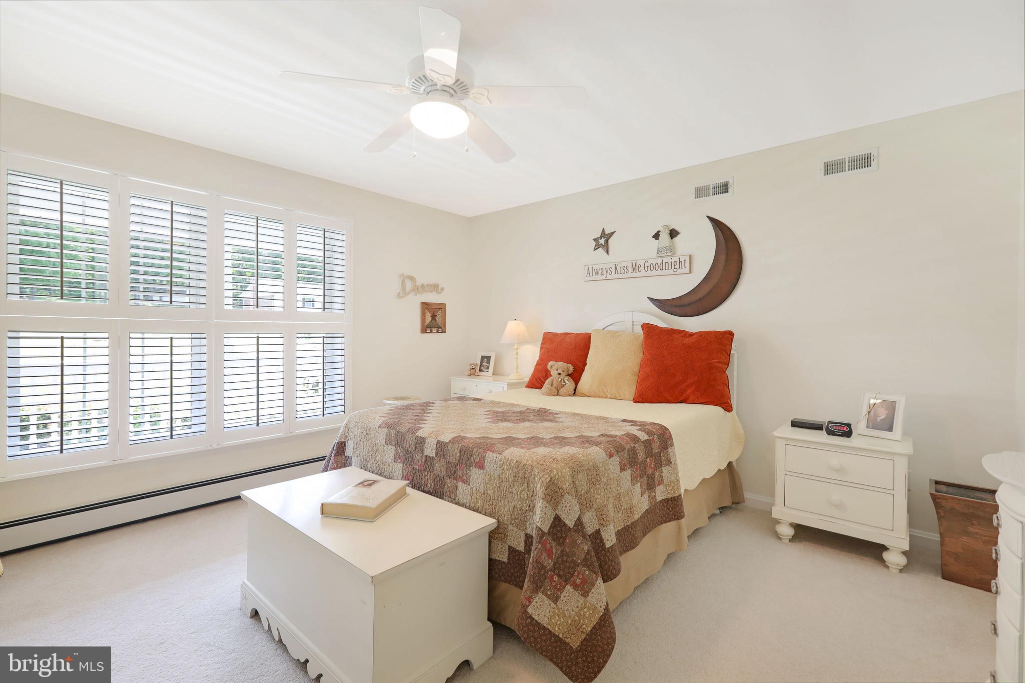 CHESTNUT RIDGE - Residential