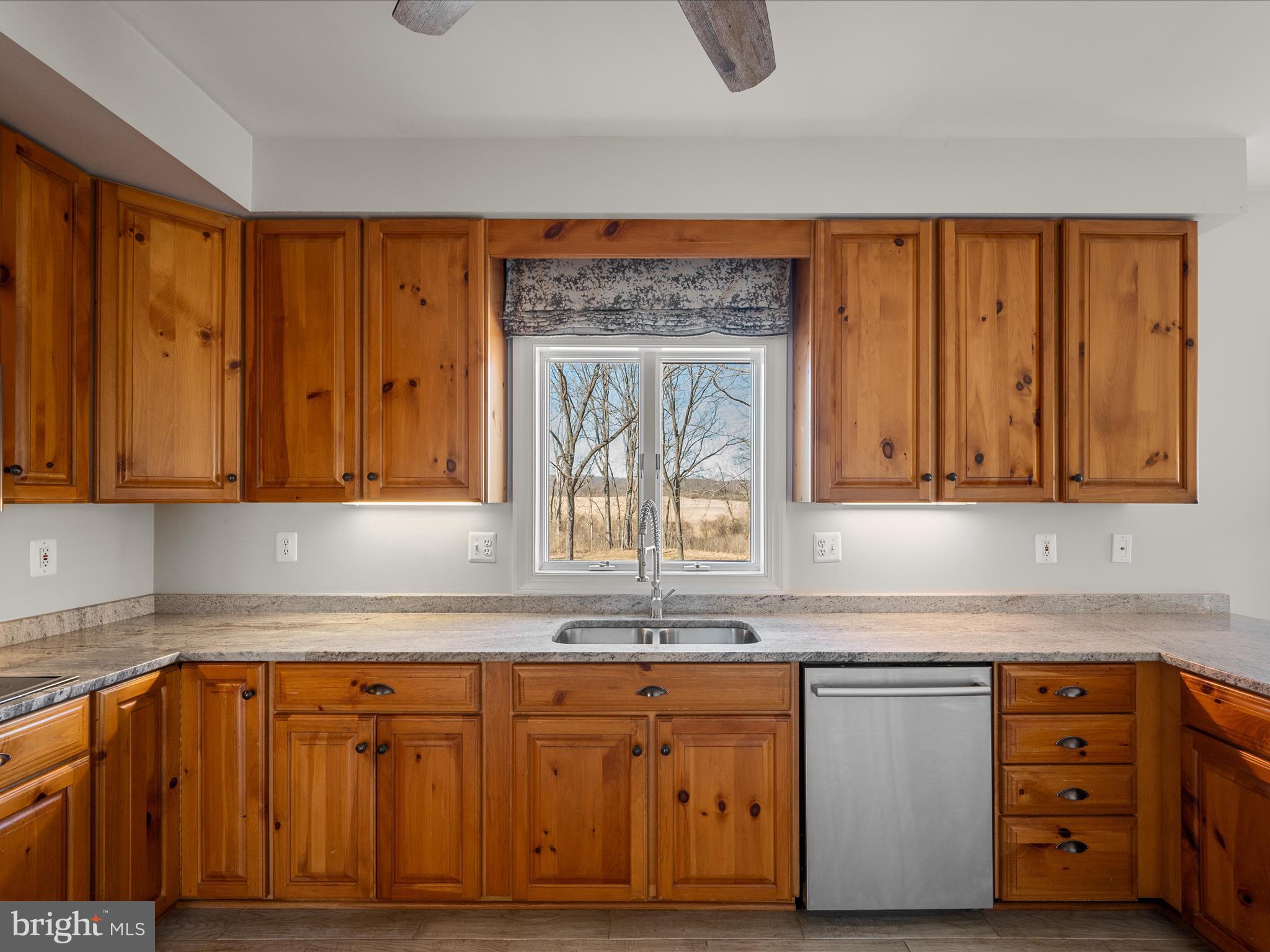 SADDLEBROOK - Residential