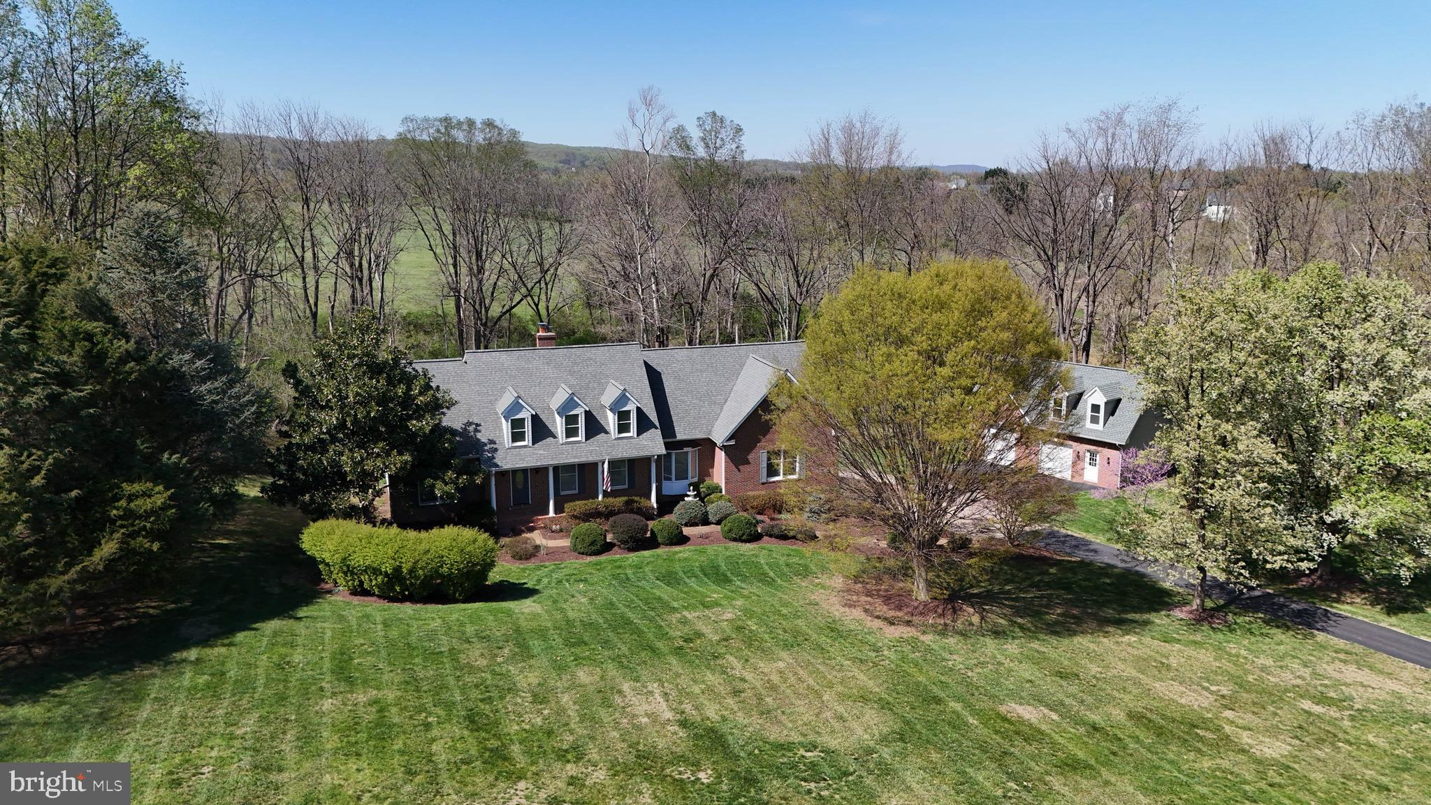 SADDLEBROOK - Residential