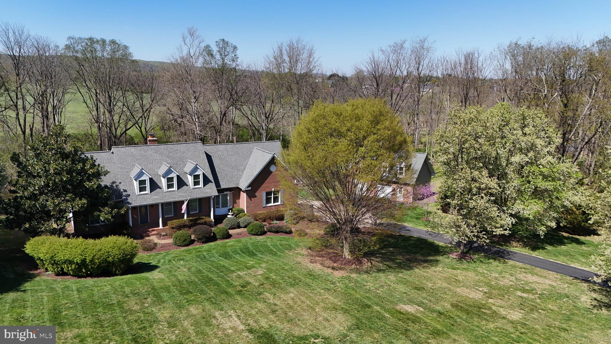 SADDLEBROOK - Residential