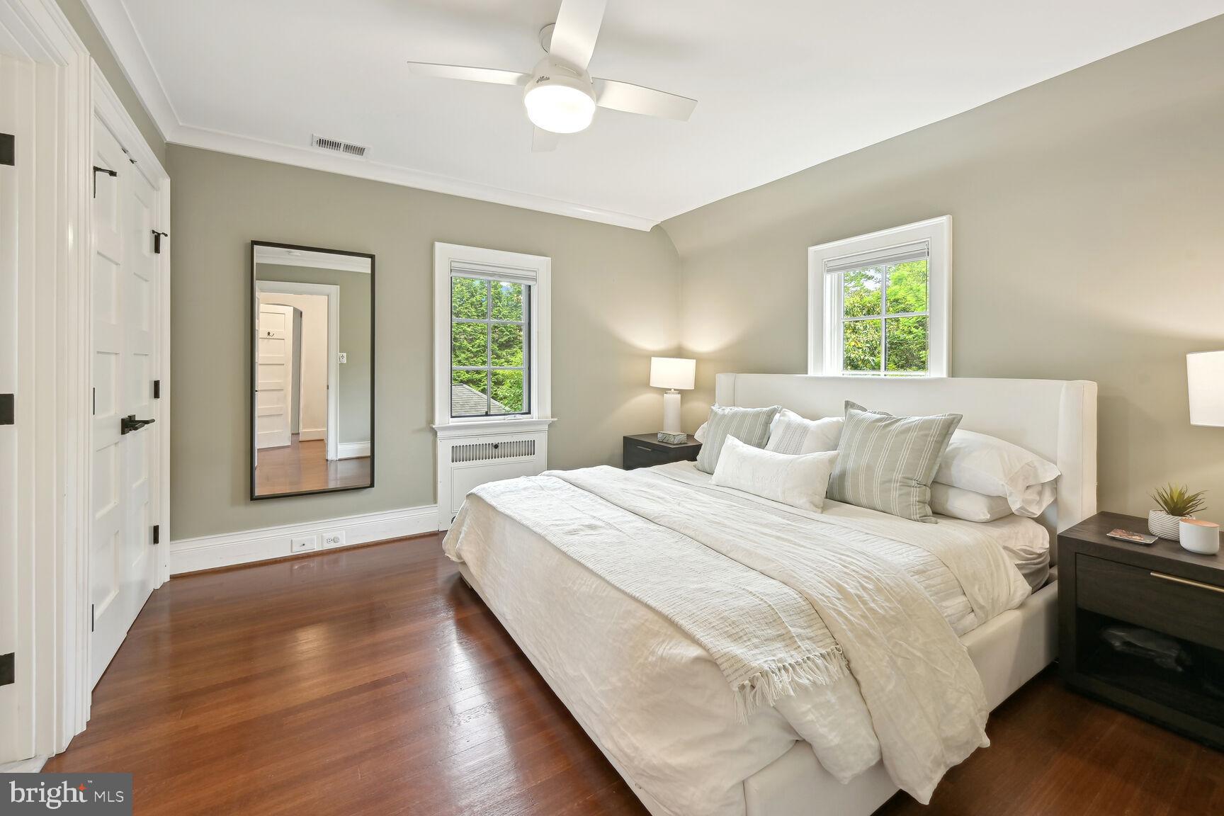 BATTERY PARK - Residential