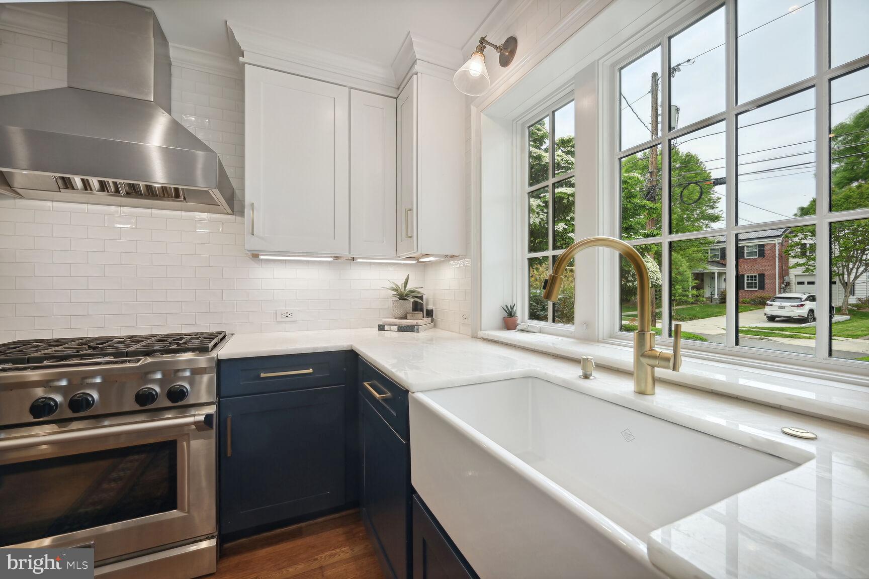 BATTERY PARK - Residential