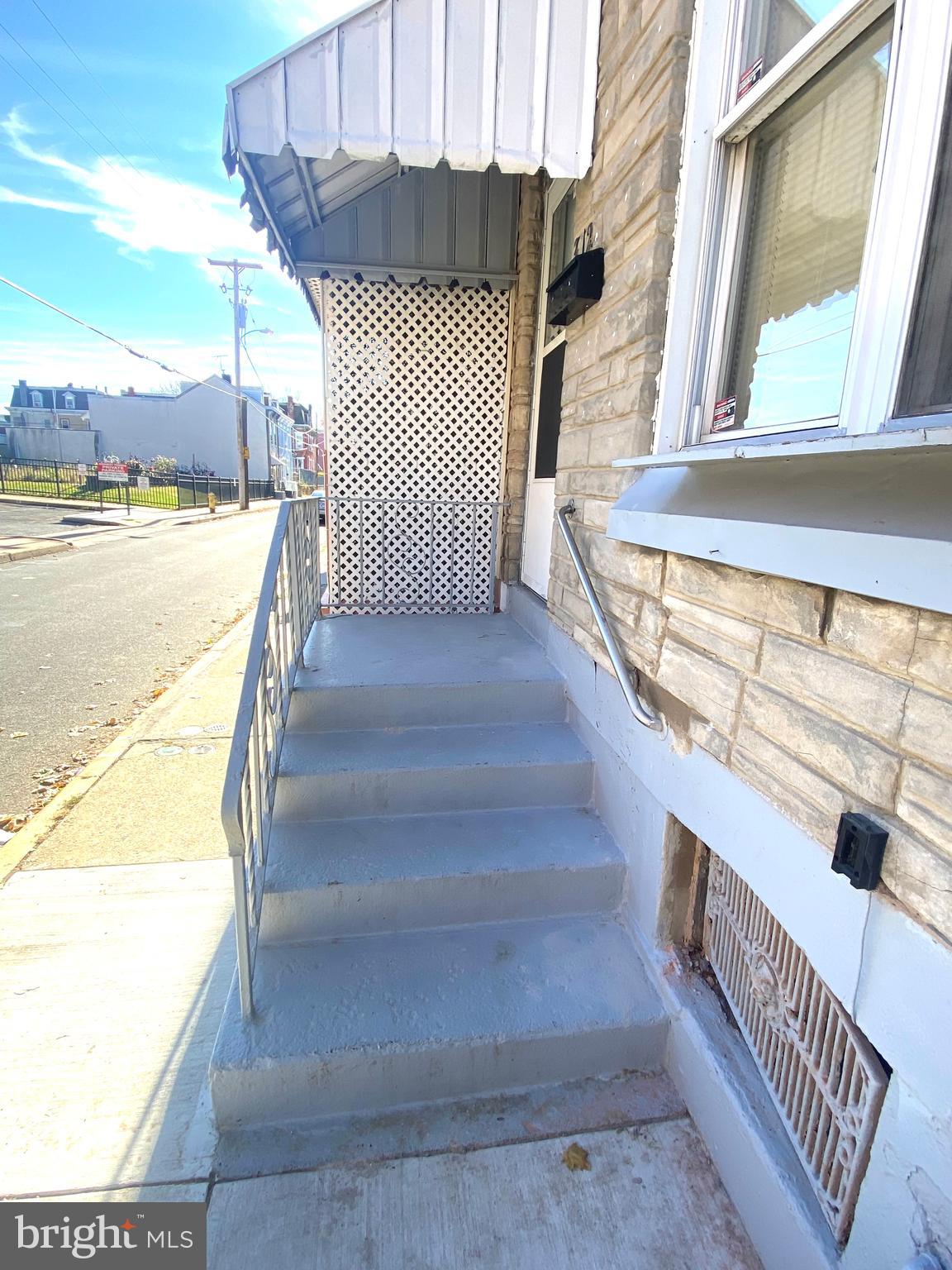 312 CARPENTER STREET